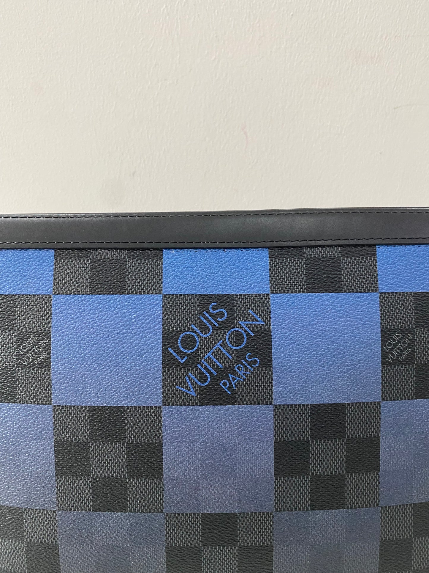 Pochette Louis Vuitton Voyage MM