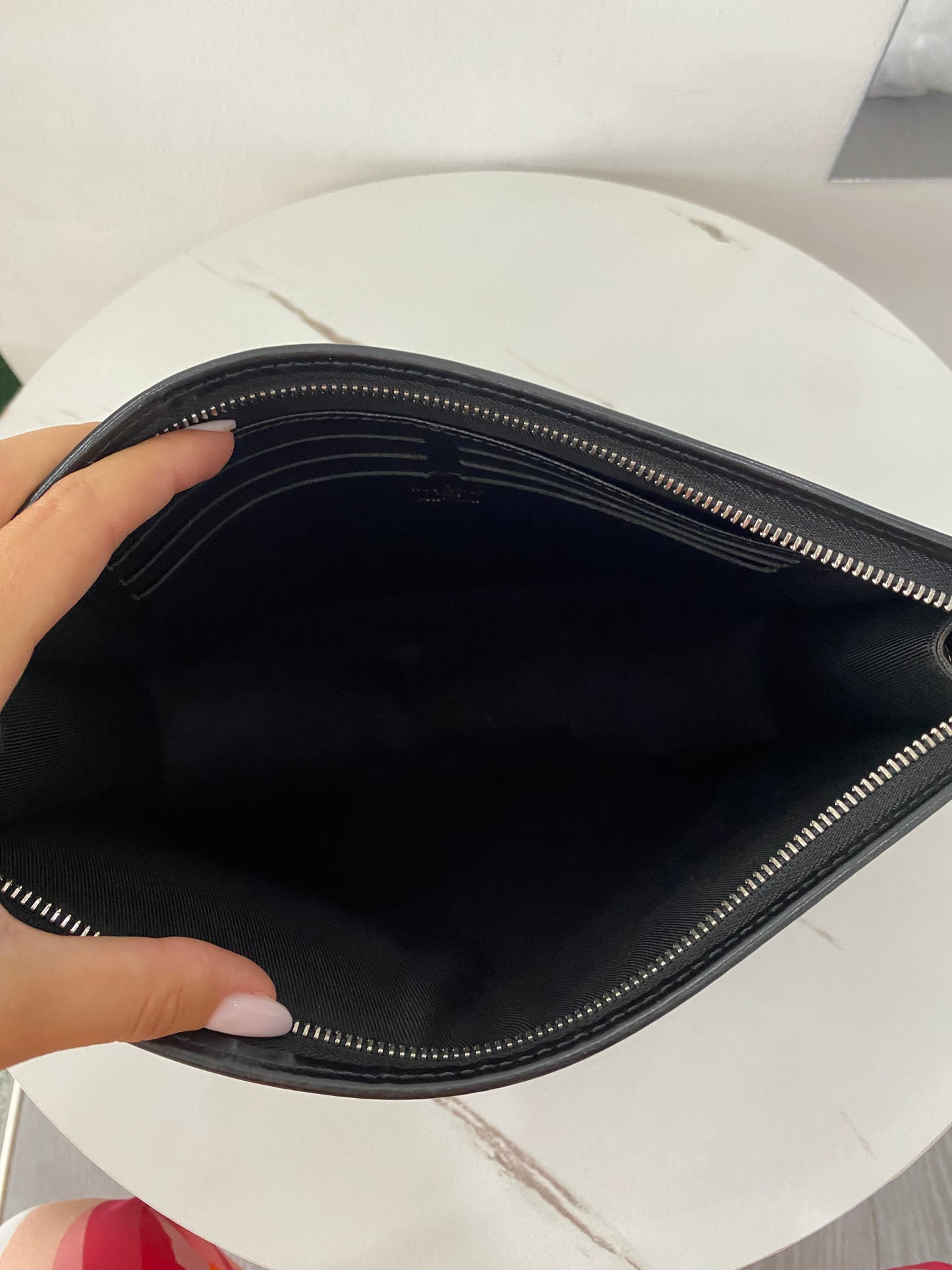 Pochette Louis Vuitton Voyage MM