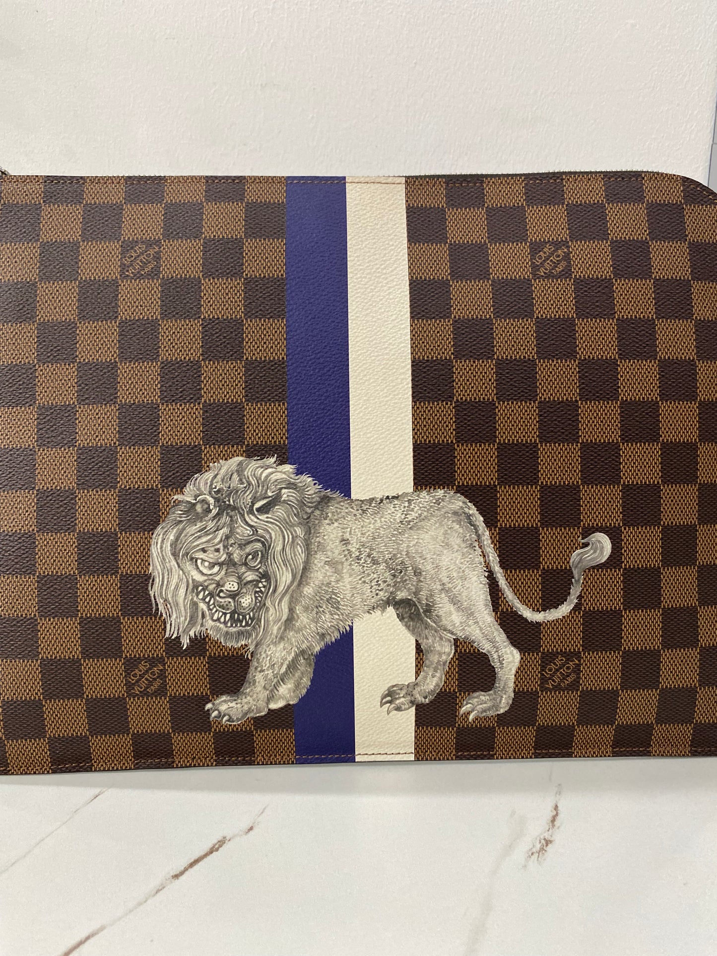 Pochette Louis Vuitton Jour GM