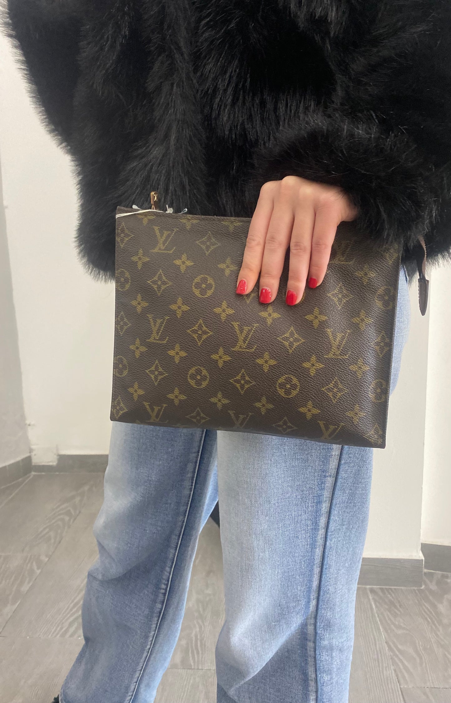 Pochette Louis Vuitton 24cm