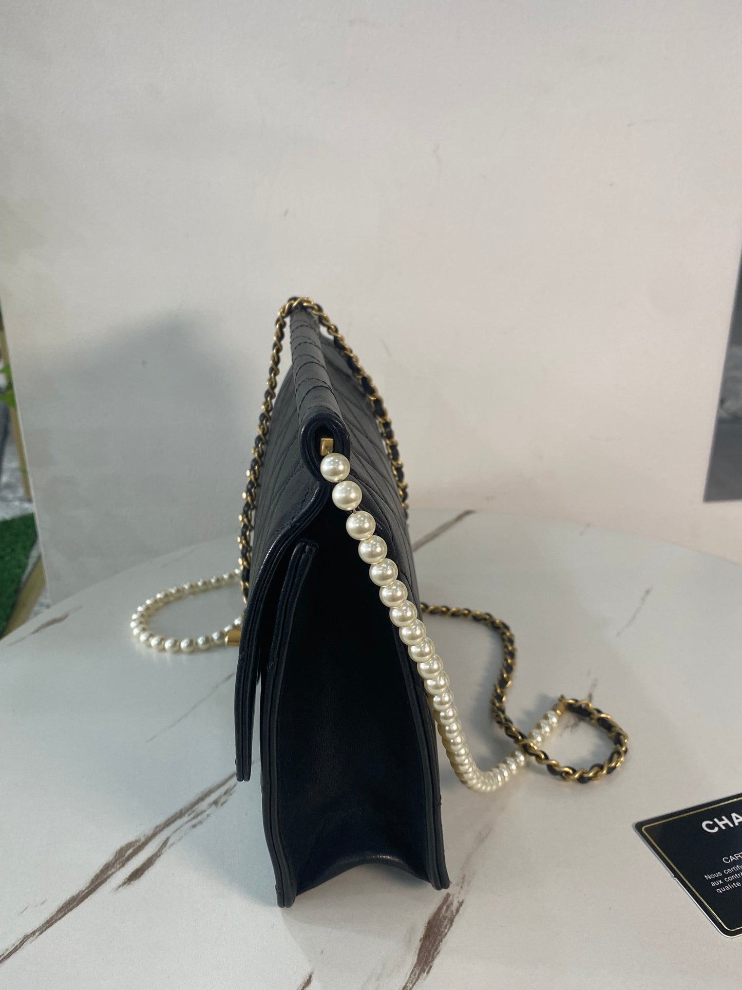 Borsa Chanel Classic Pearl Chain Flap Bag