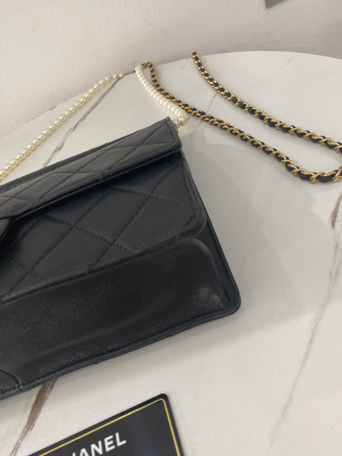 Borsa Chanel Classic Pearl Chain Flap Bag