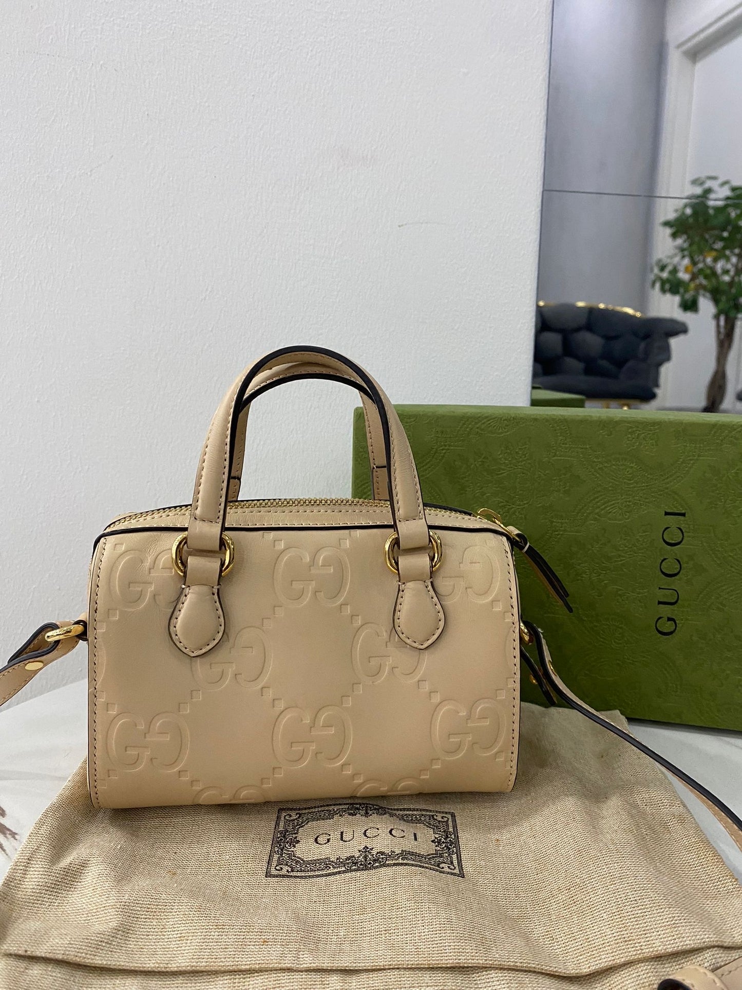Gucci Super Mini Lion Trap
