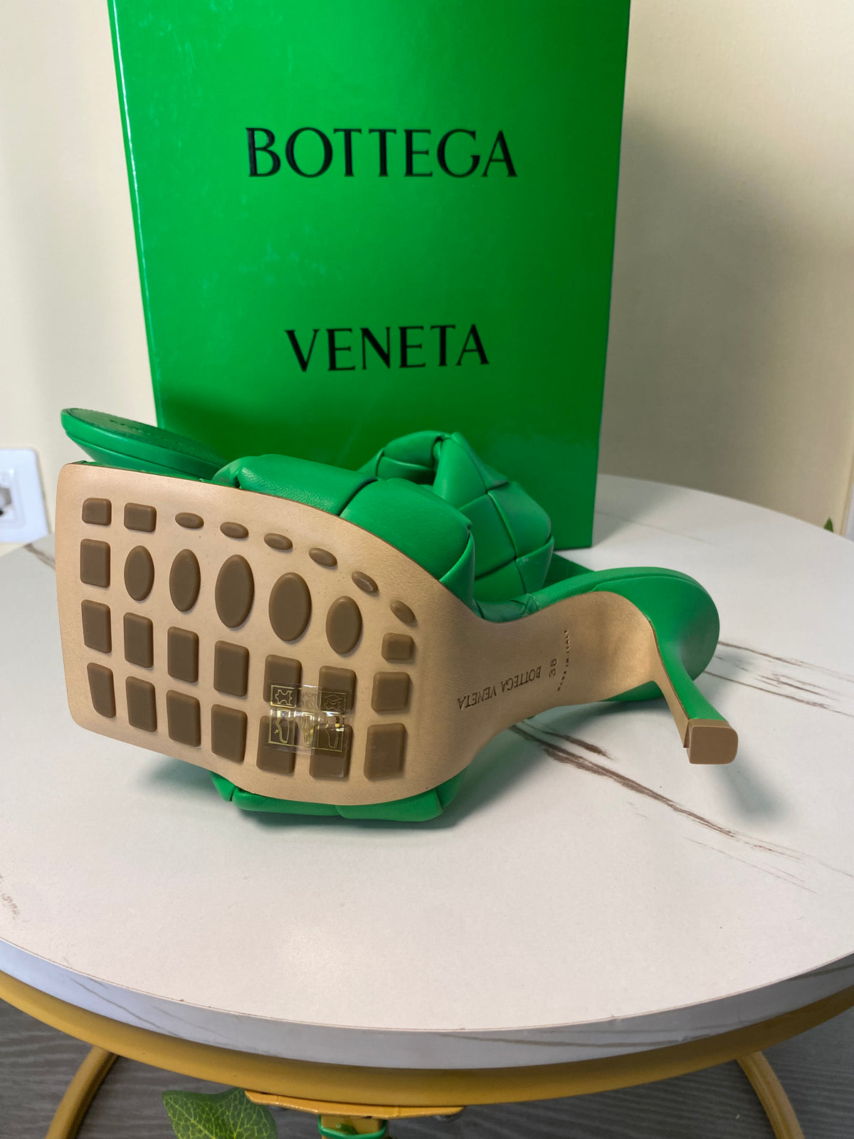 Sandali Bottega Veneta Mule Lido