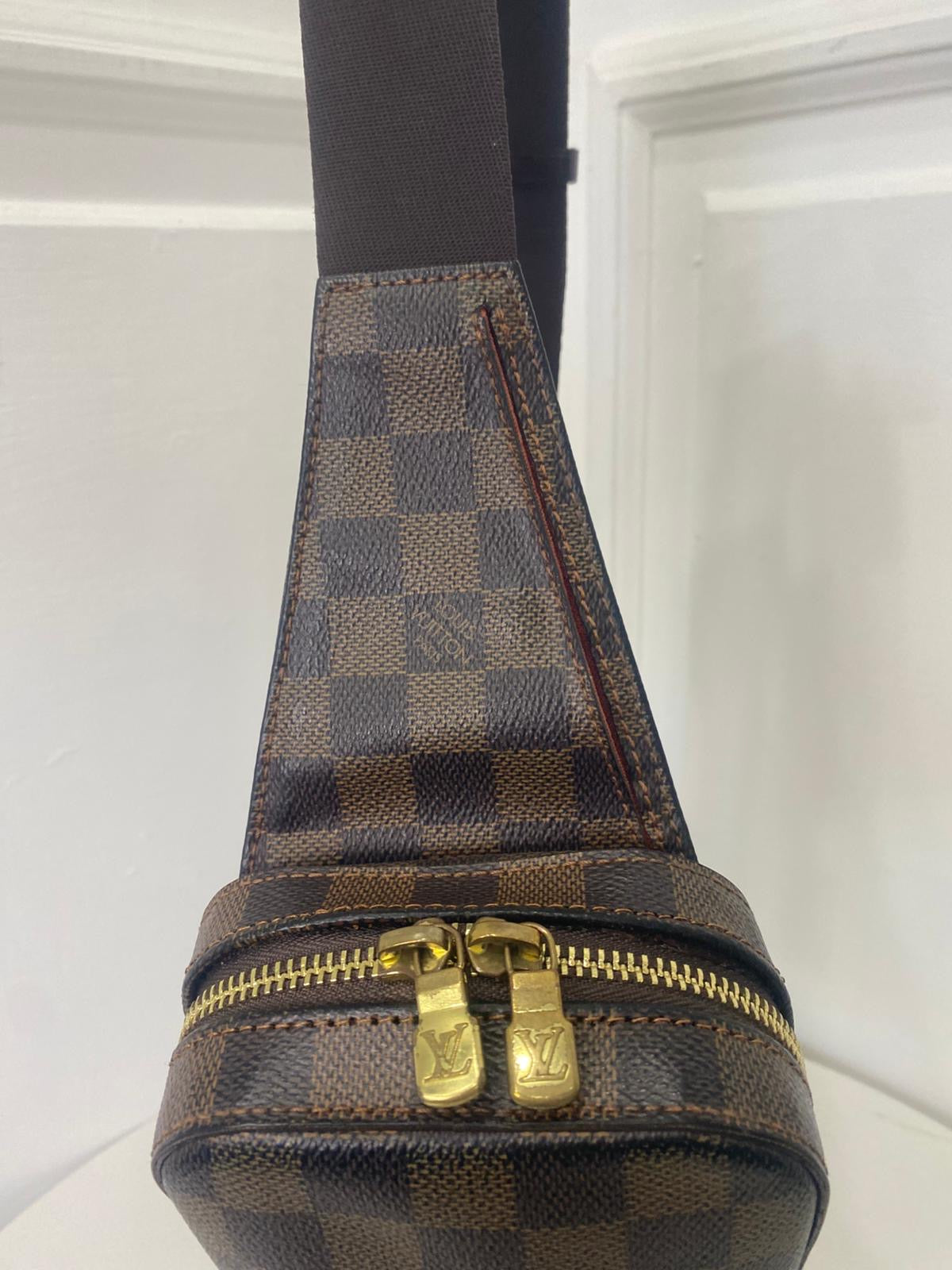 Louis Vuitton Marsupio Geronimos