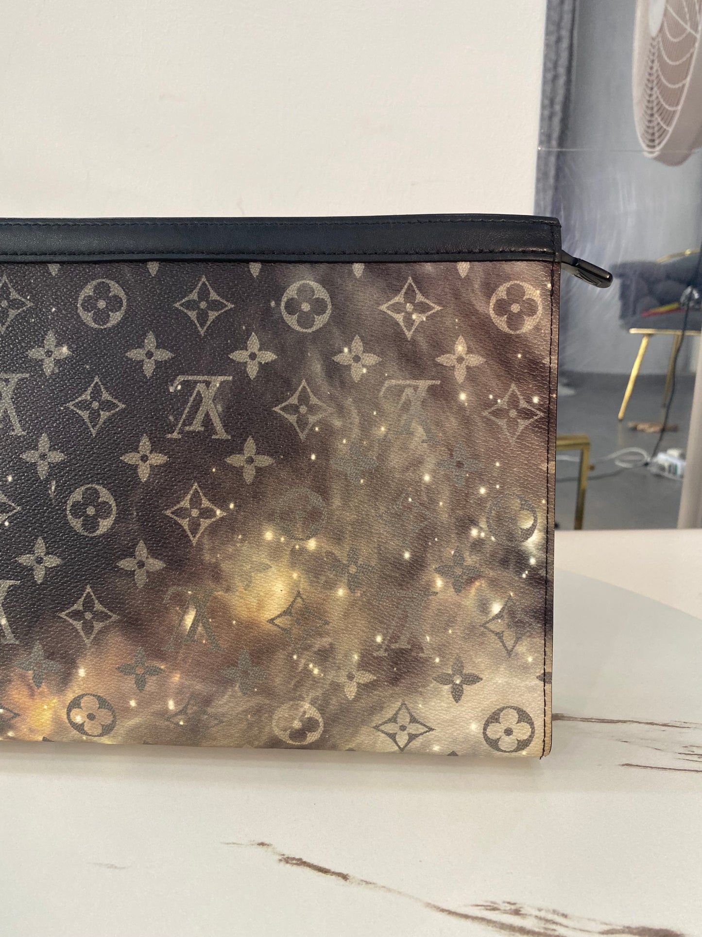 Pochette Louis Vuitton Voyage MM