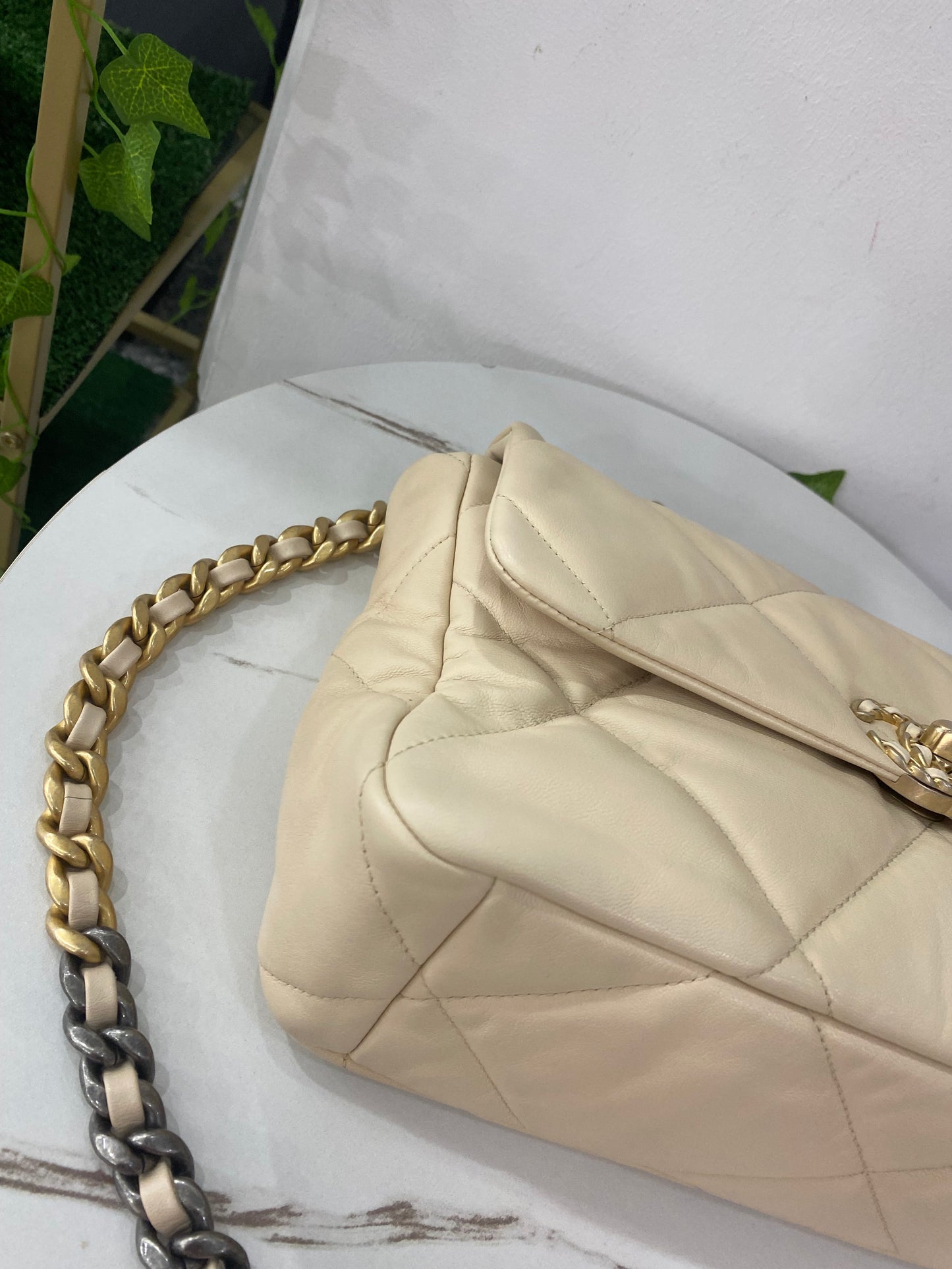 Borsa Chanel 19