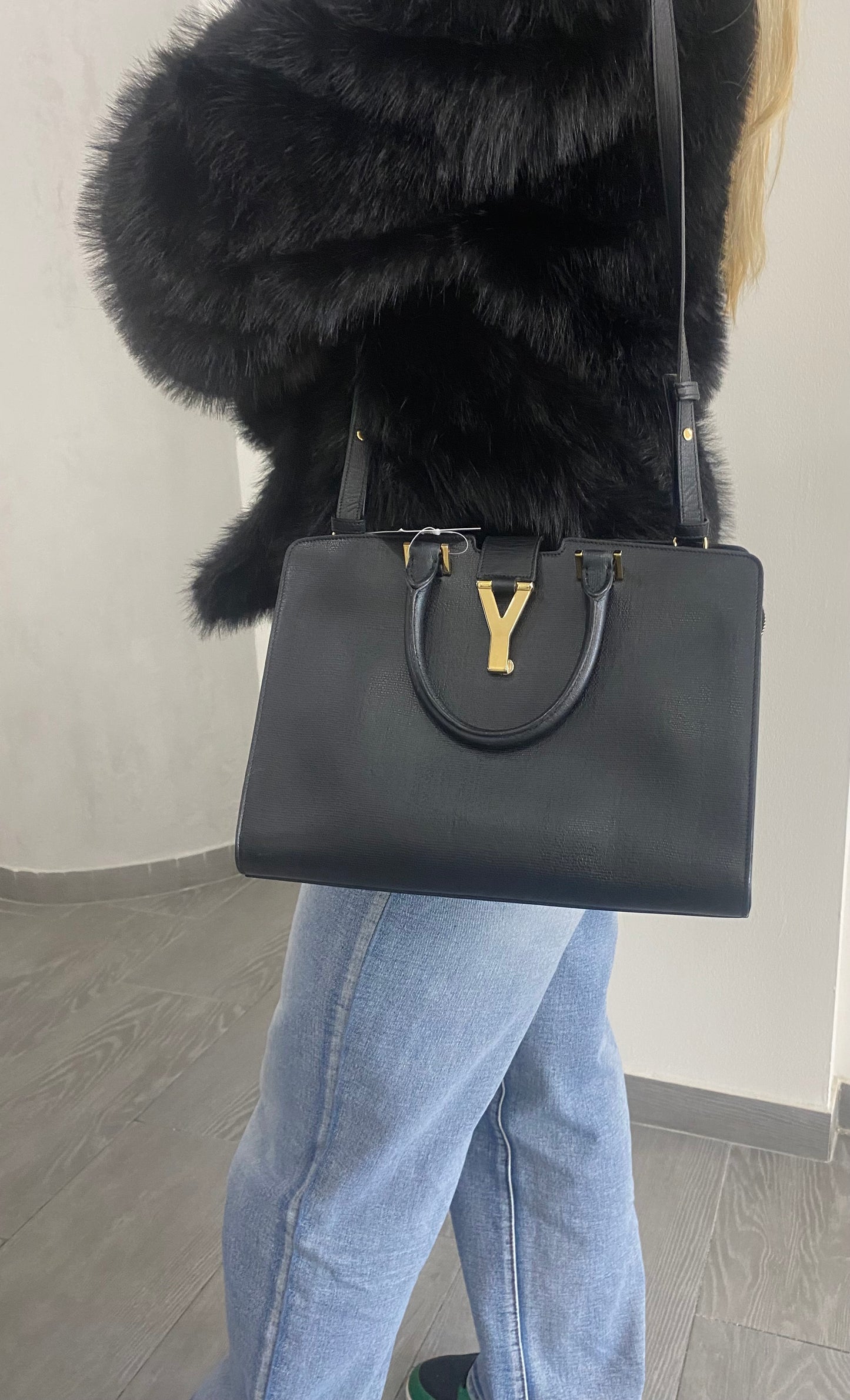 Saint Laurent YSL Cabas Y-Line