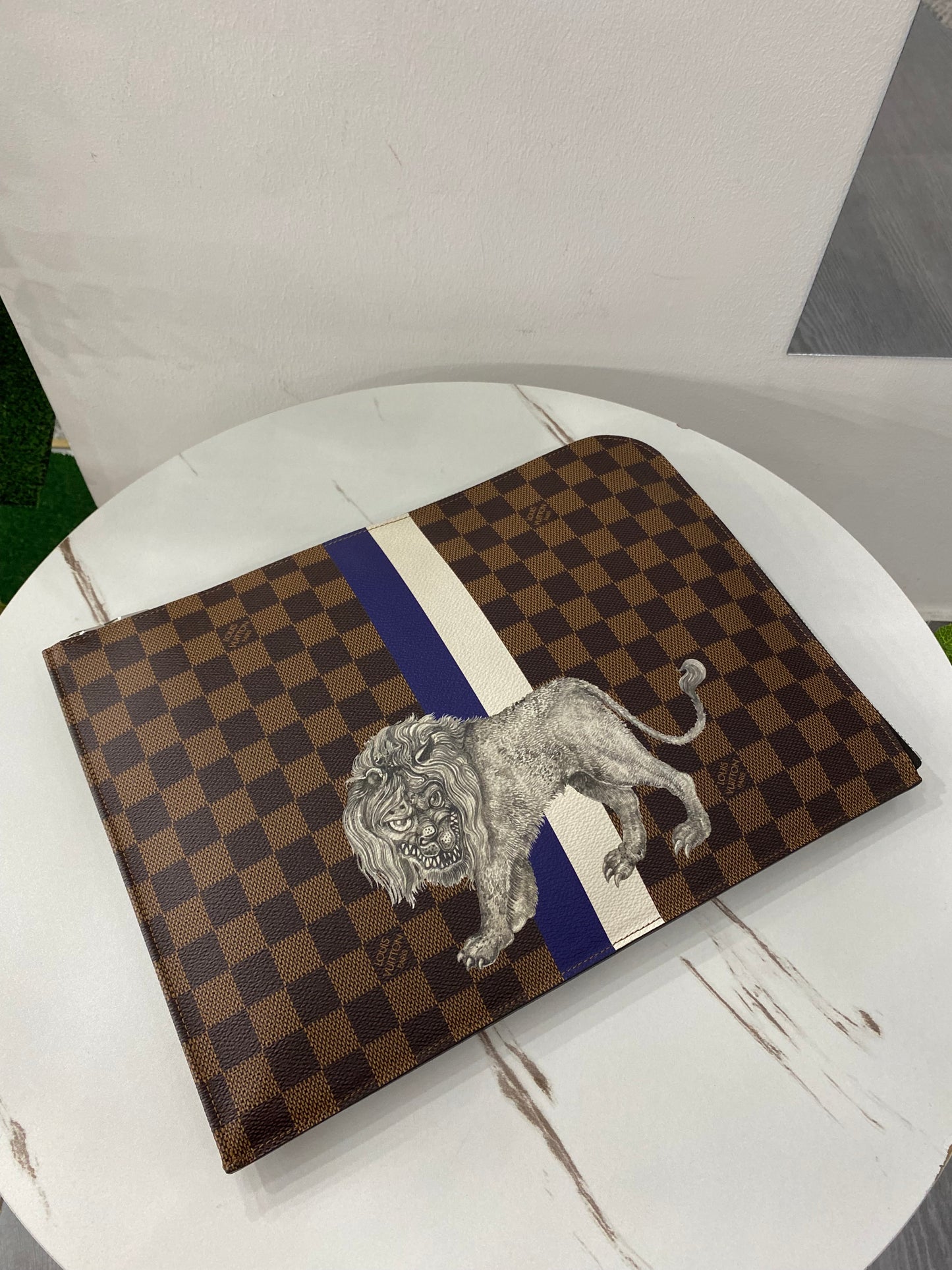 Pochette Louis Vuitton Jour GM