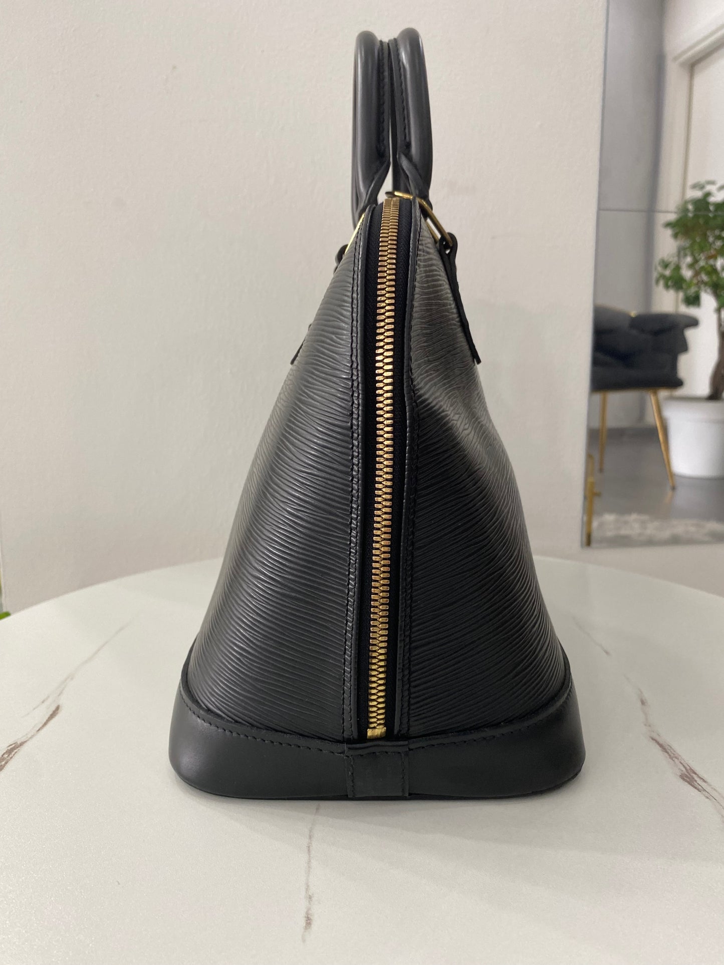 Louis Vuitton Alma PM