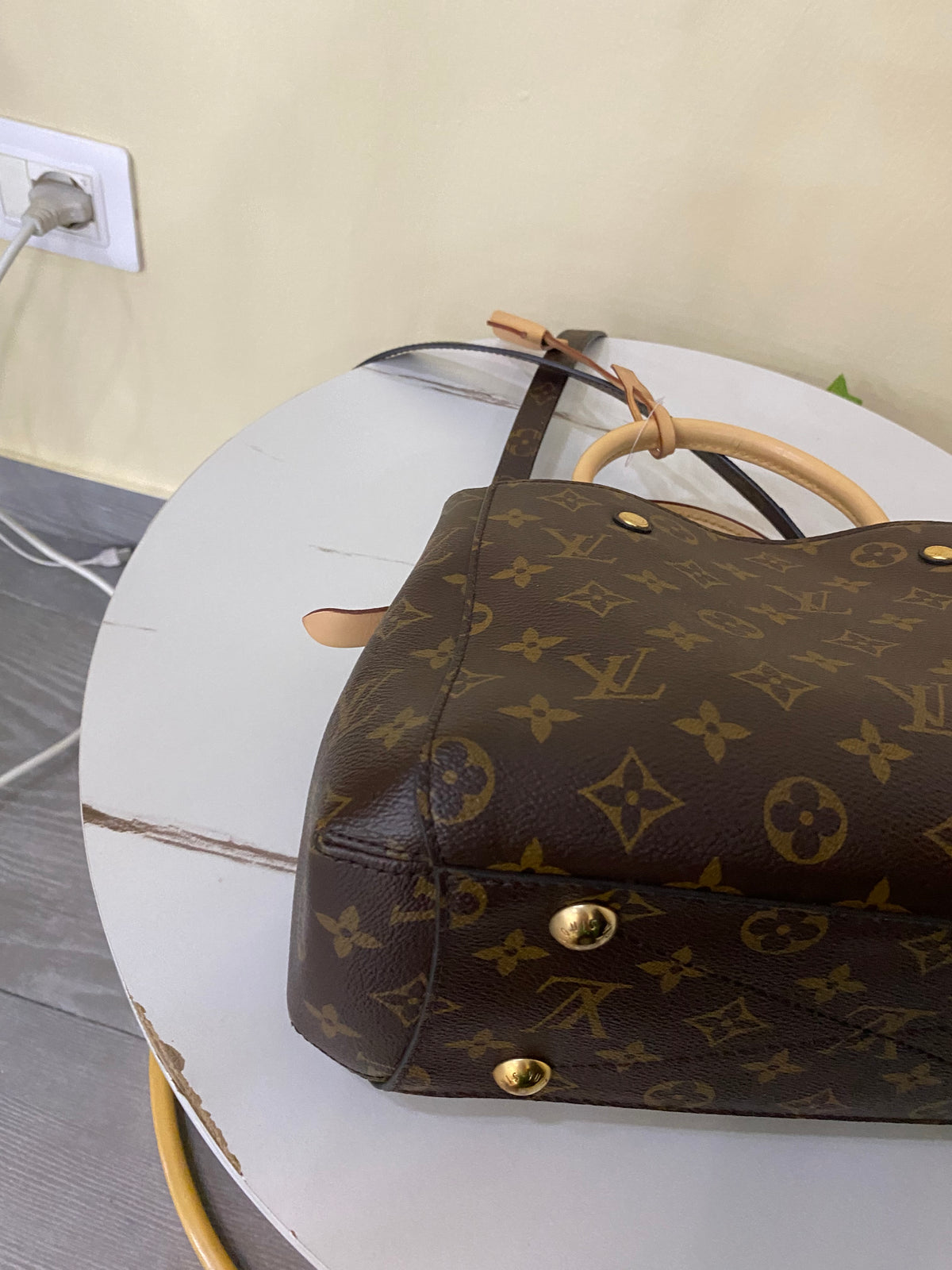 Borsa Louis Vuitton Montaigne BB