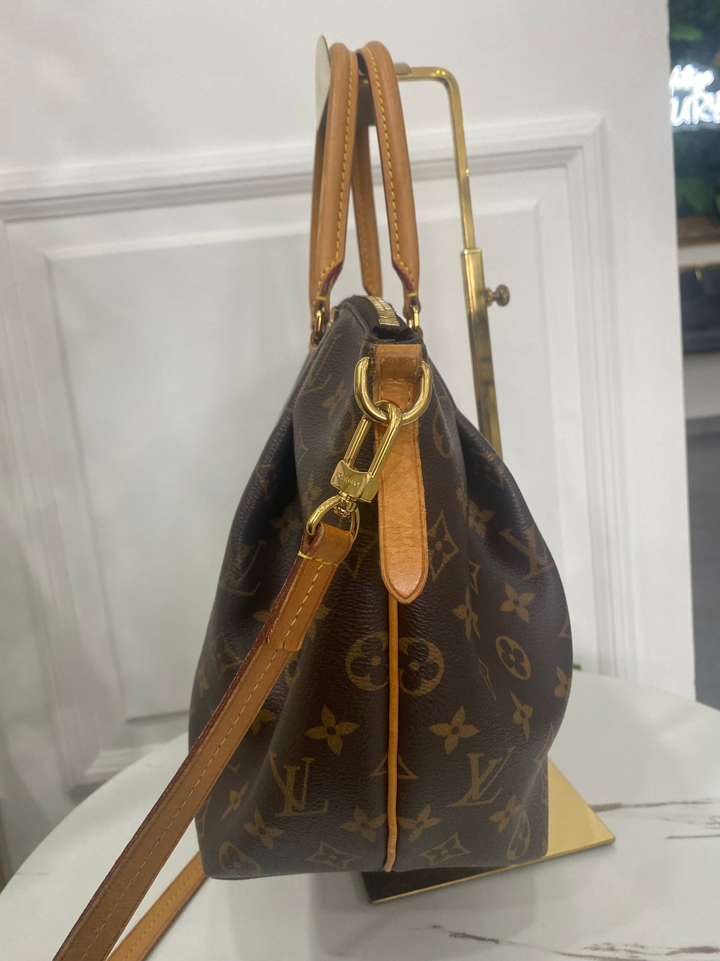 Louis Vuitton Turenne MM
