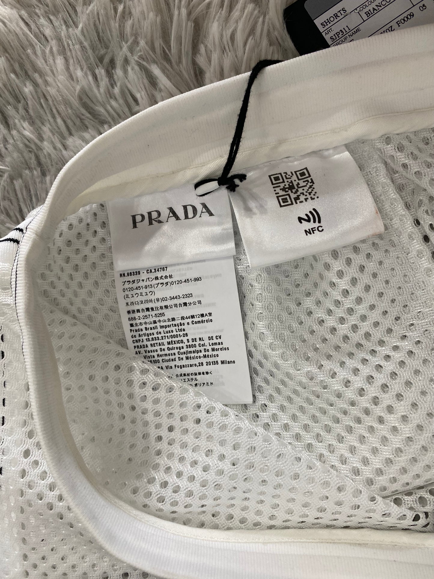 Pantaloncino Prada