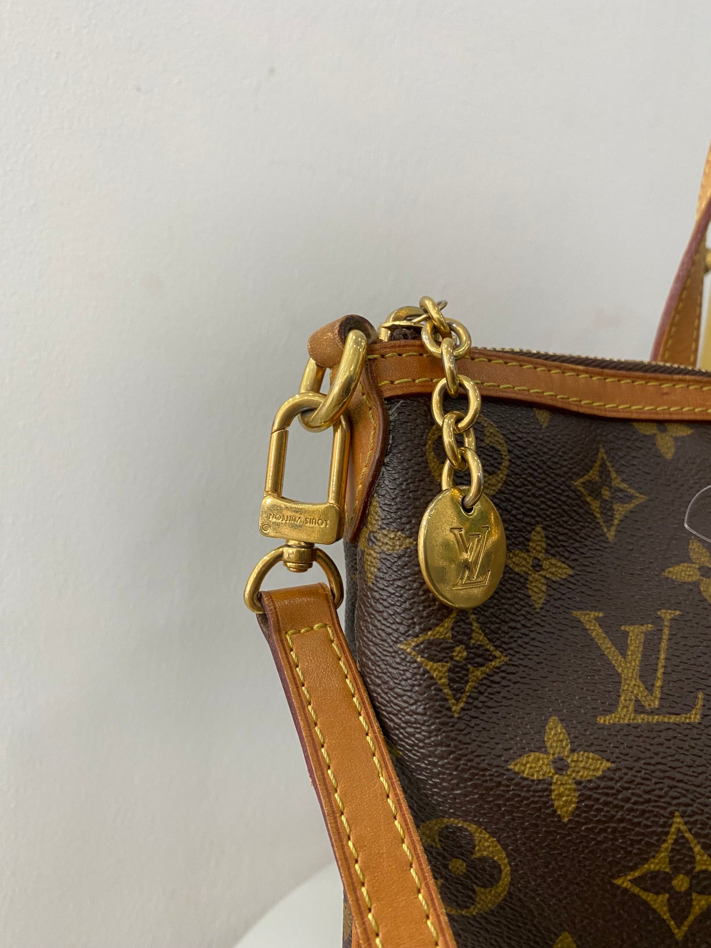 Louis Vuitton Palermo PM