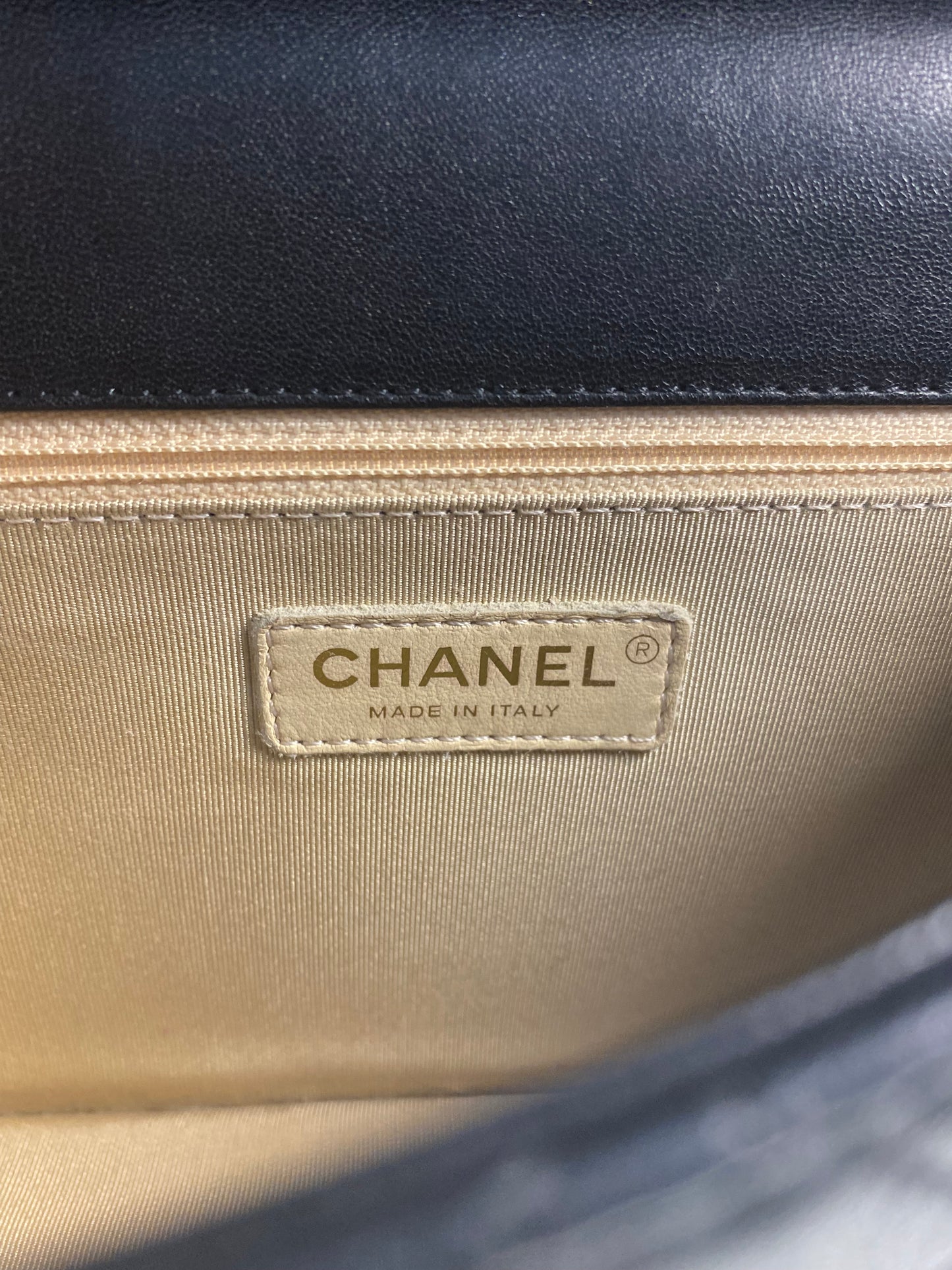Borsa Chanel Classic Pearl Chain Flap Bag