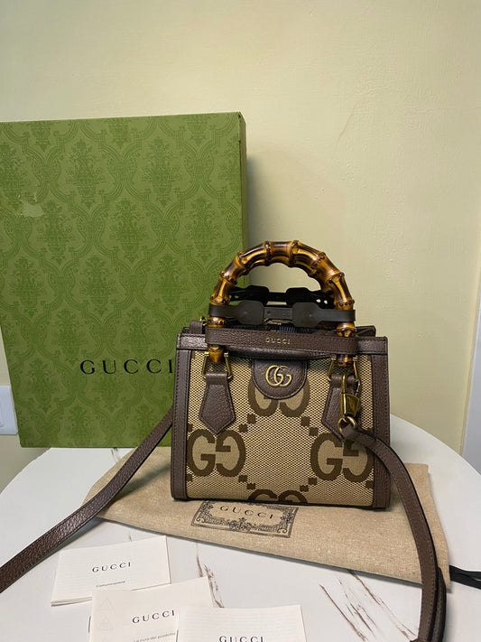 Borsa Gucci Diana Mini GG