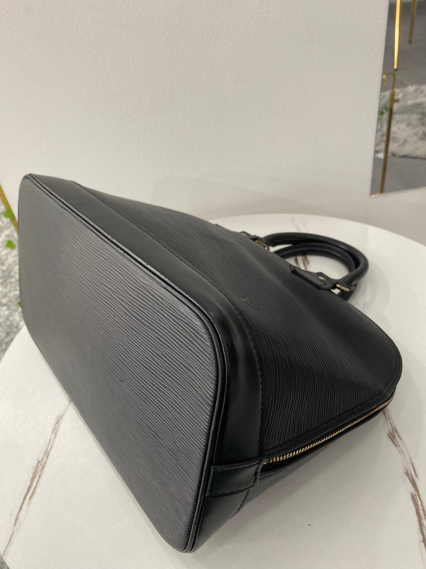Louis Vuitton Alma PM
