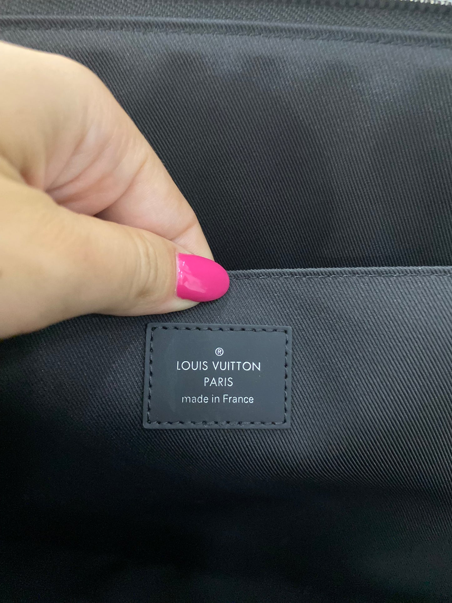 Pochette Louis Vuitton Jour GM