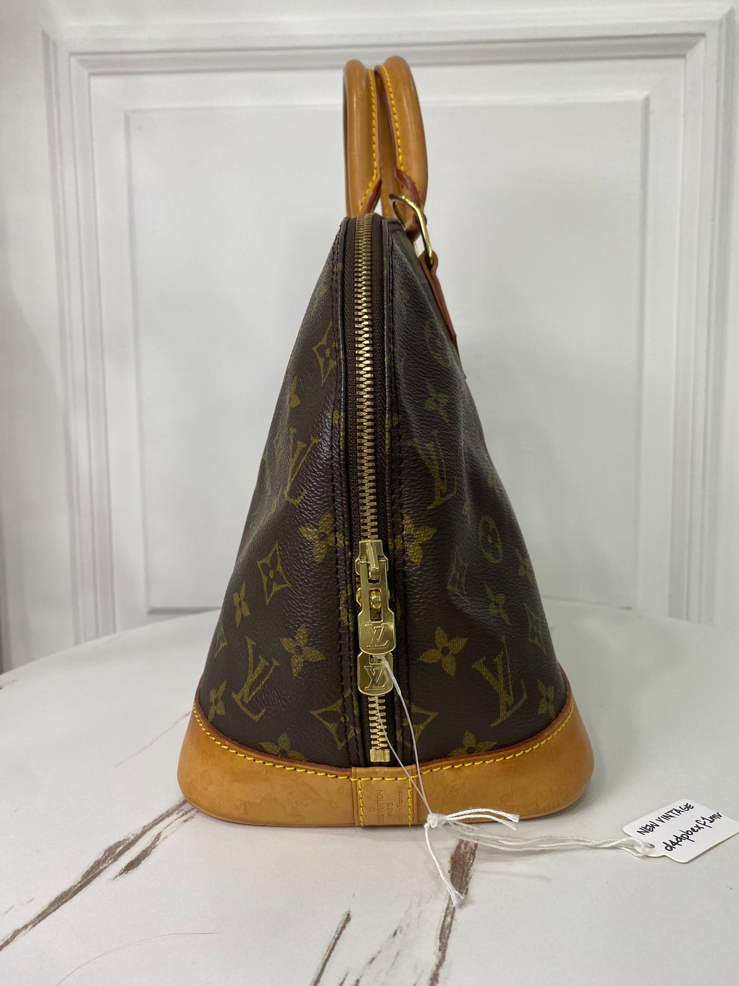 Louis Vuitton Alma PM