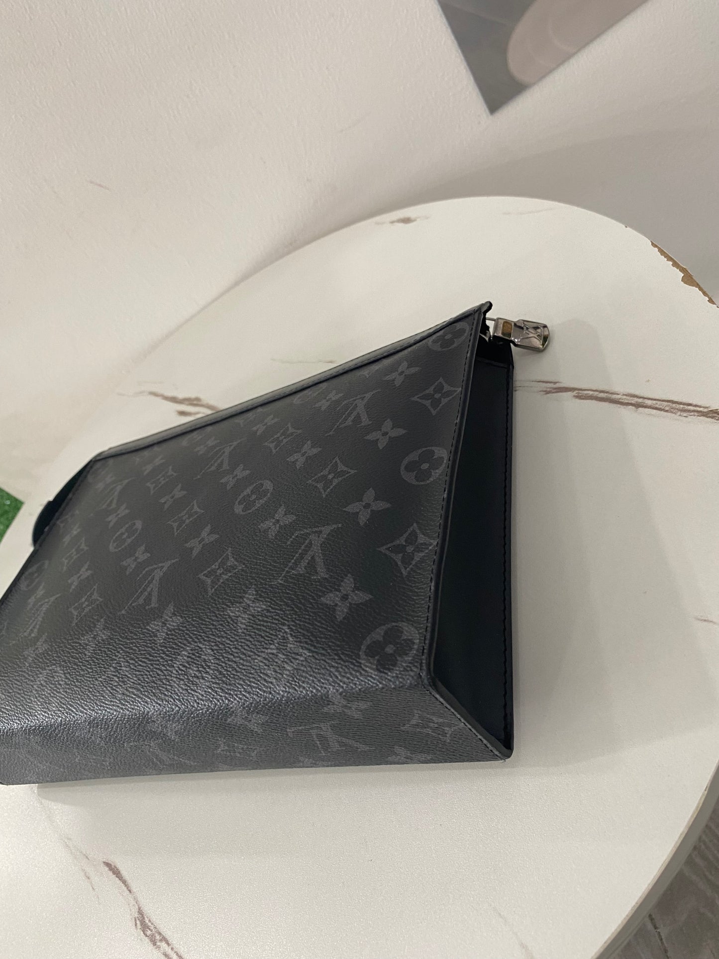 Pochette Louis Vuitton Voyage MM