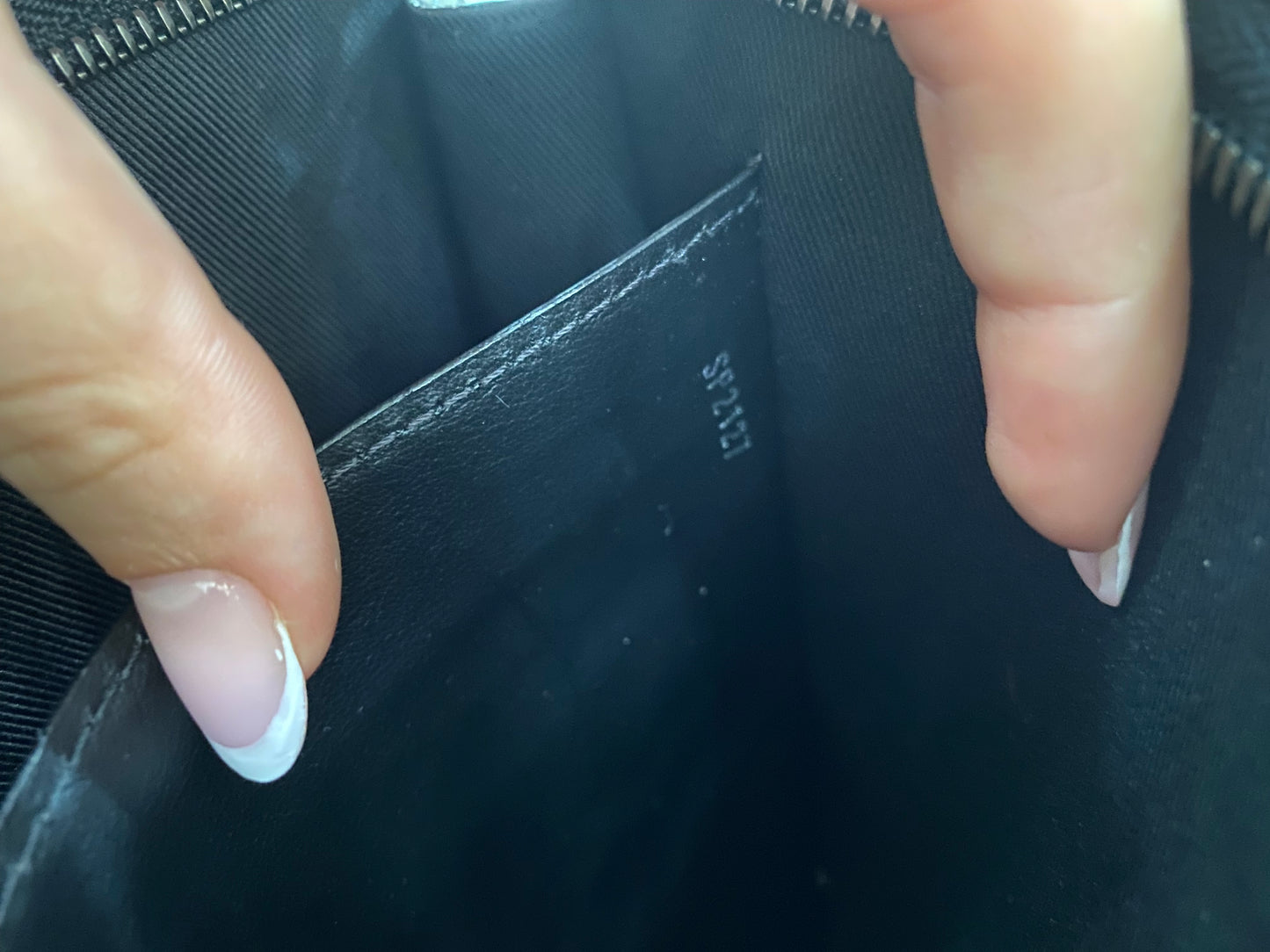 Pochette Louis Vuitton Voyage MM