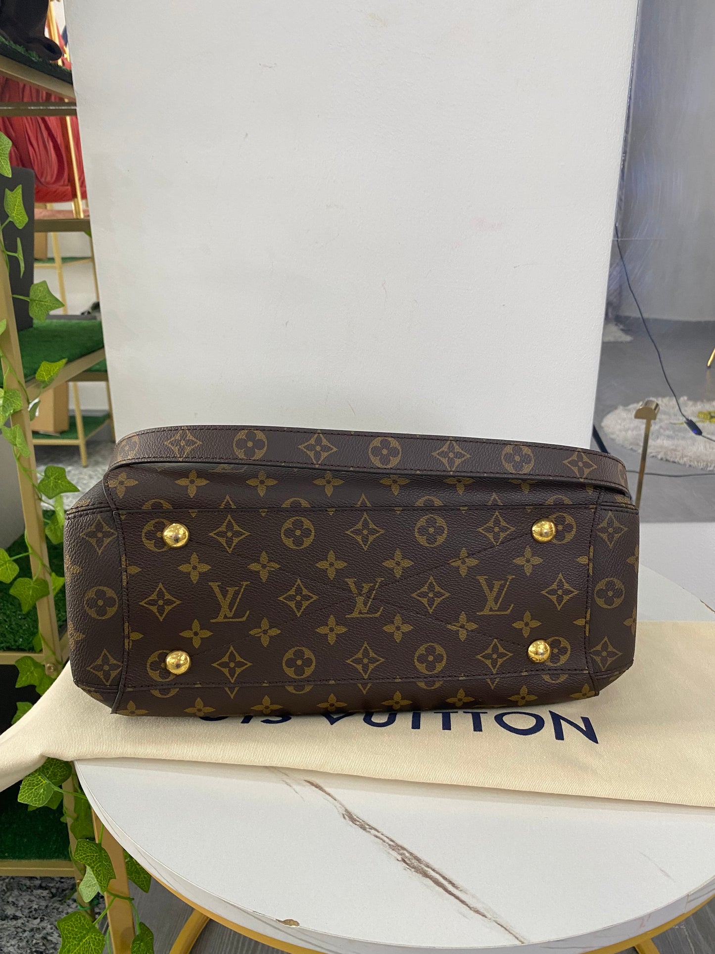 Borsa Louis Vuitton Montaigne MM