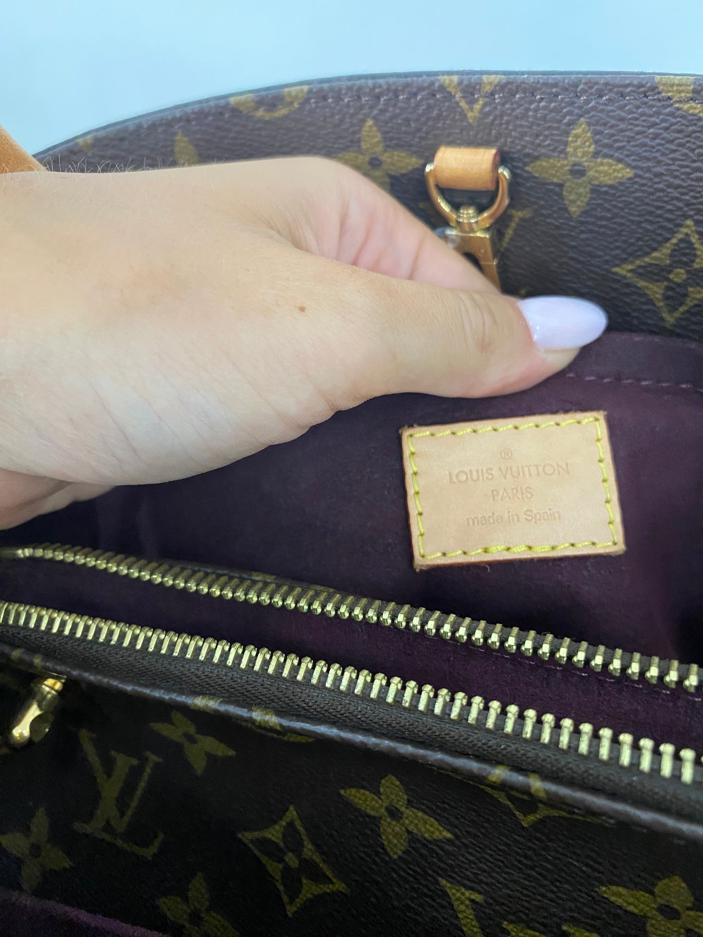 Borsa Louis Vuitton Montaigne MM