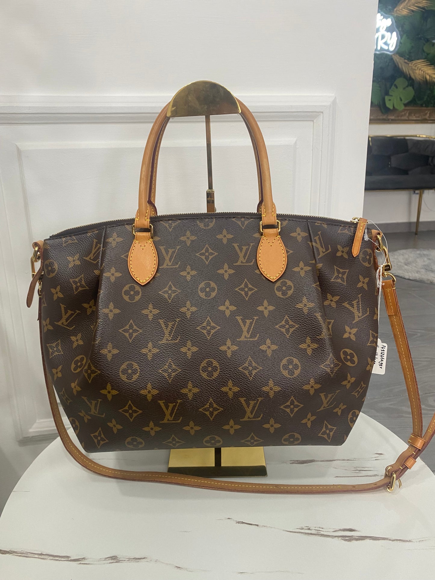 Louis Vuitton Turenne MM