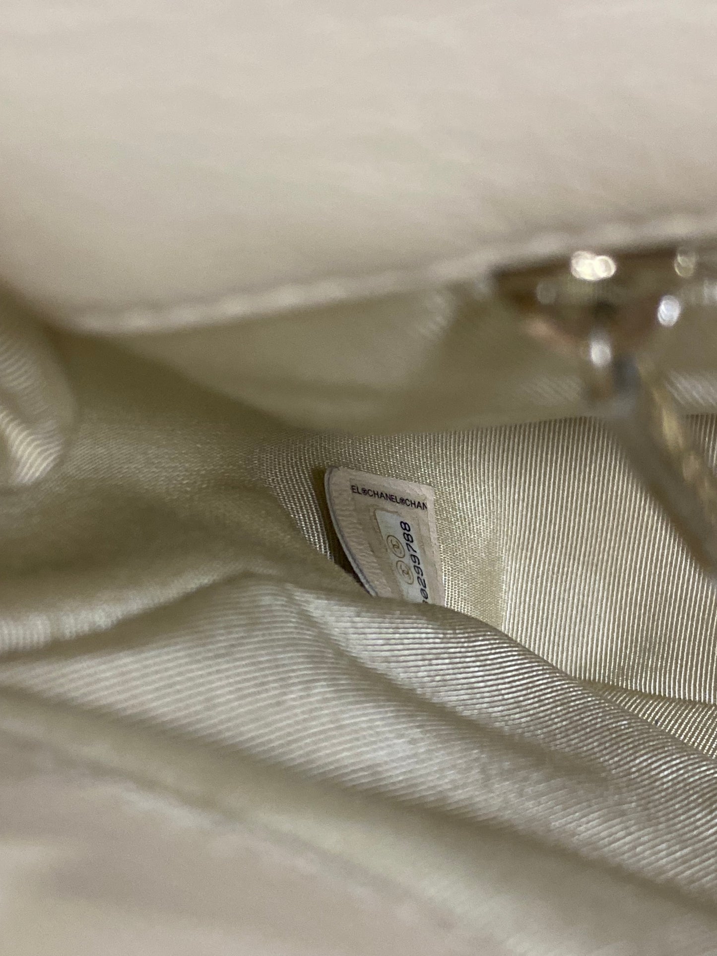 Borsa Chanel 19
