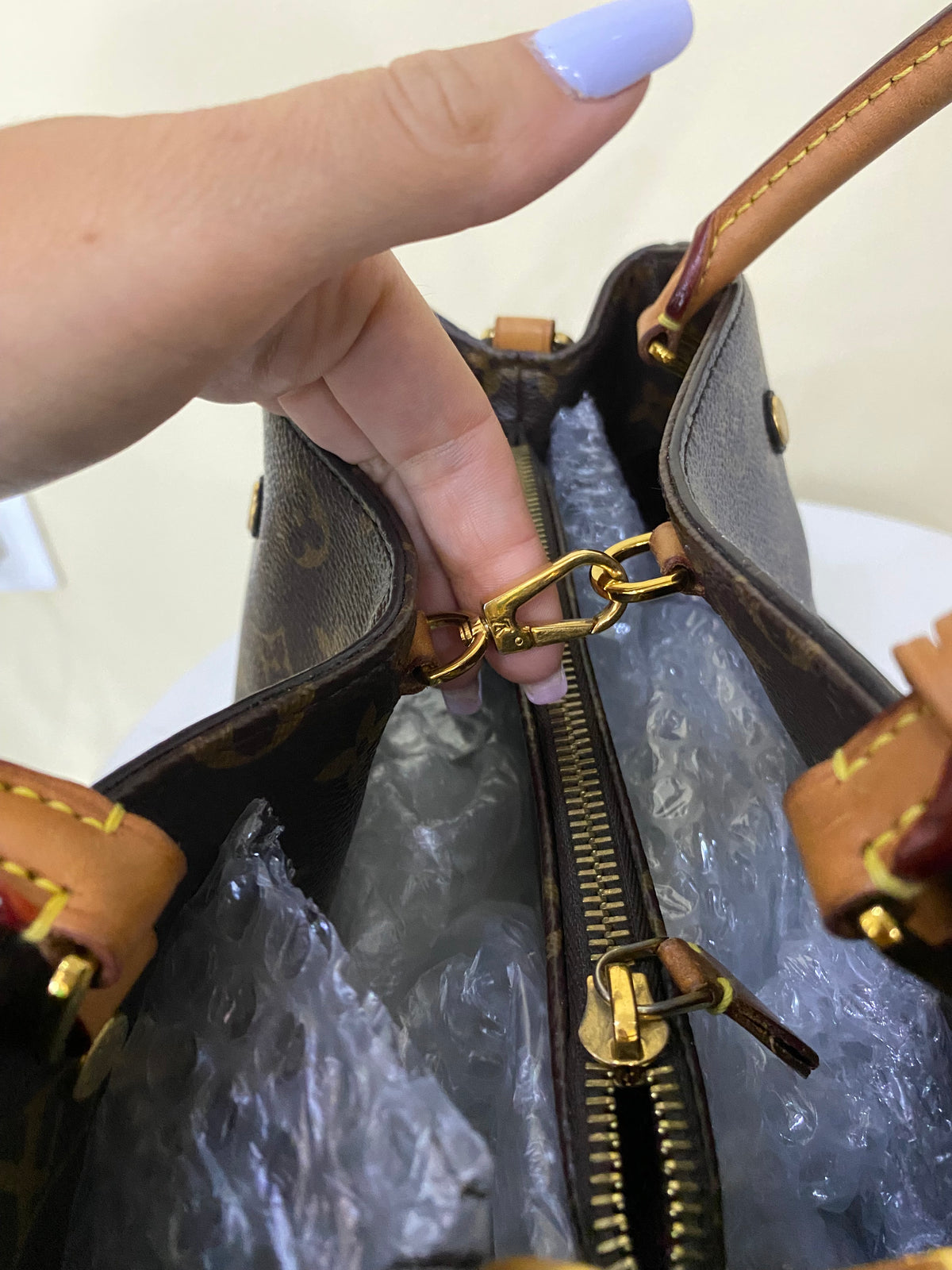 Borsa Louis Vuitton Montaigne MM