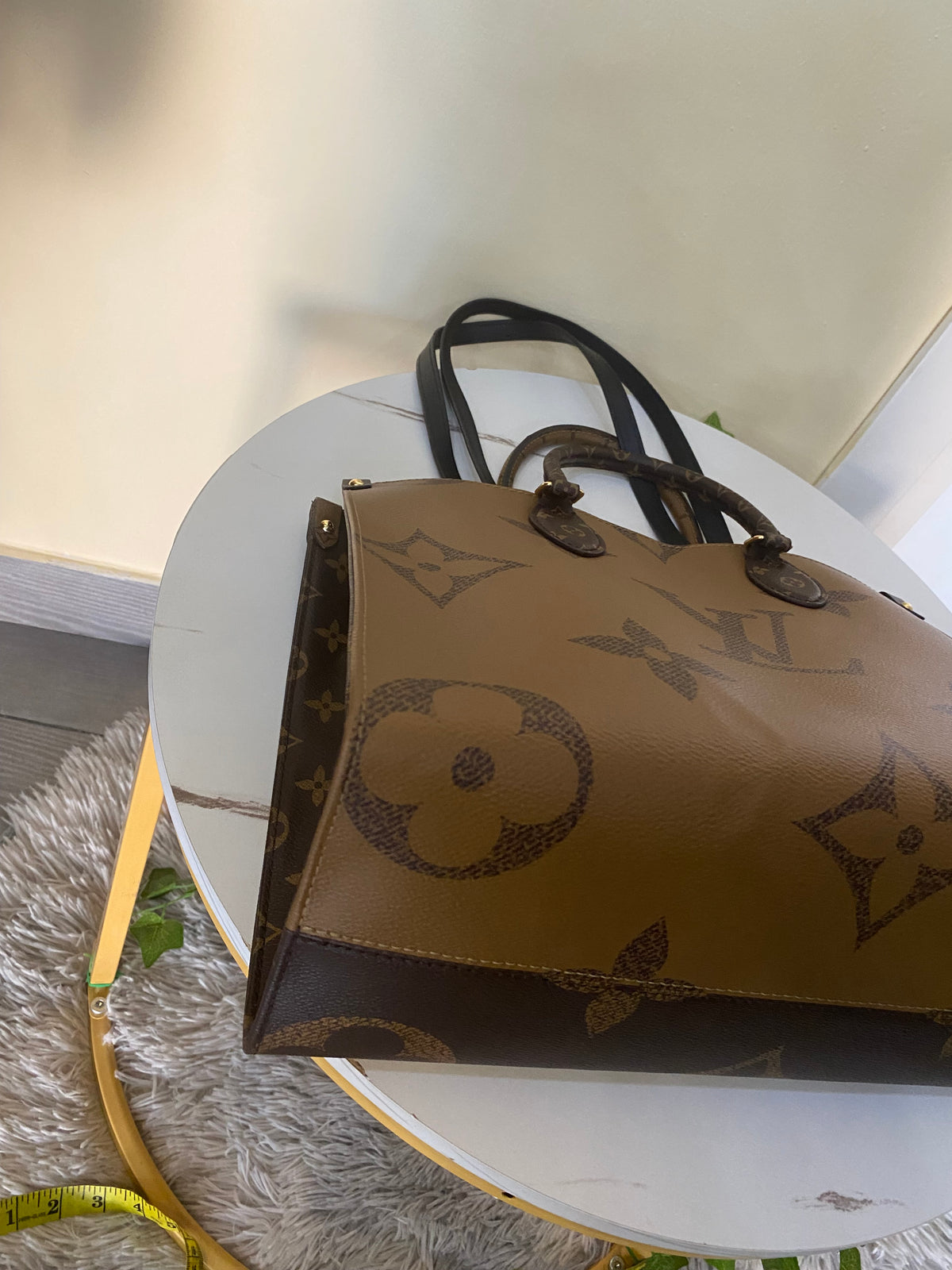 Borsa Louis Vuitton OnTheGo MM