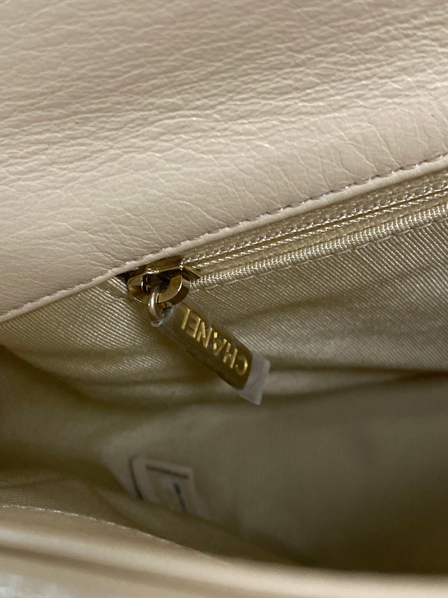 Borsa Chanel 19