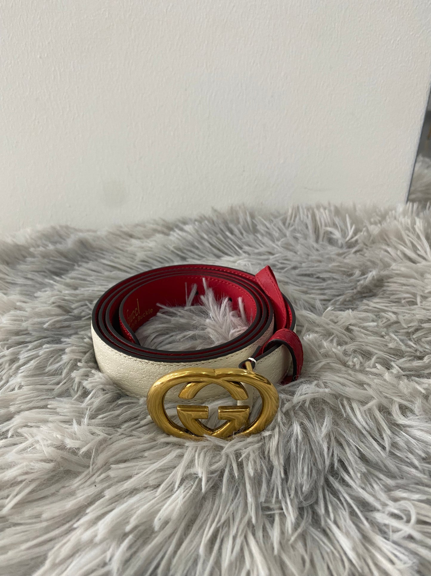 Cintura Gucci GG sottile
