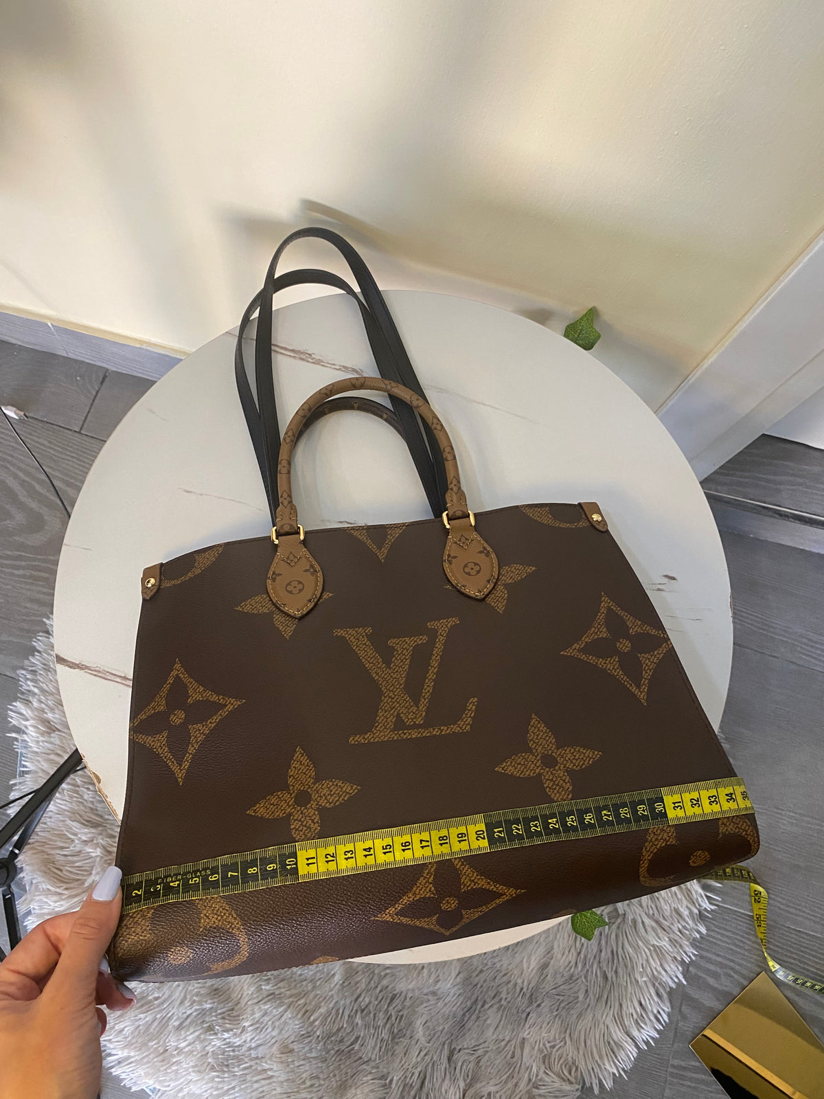 Borsa Louis Vuitton OnTheGo MM