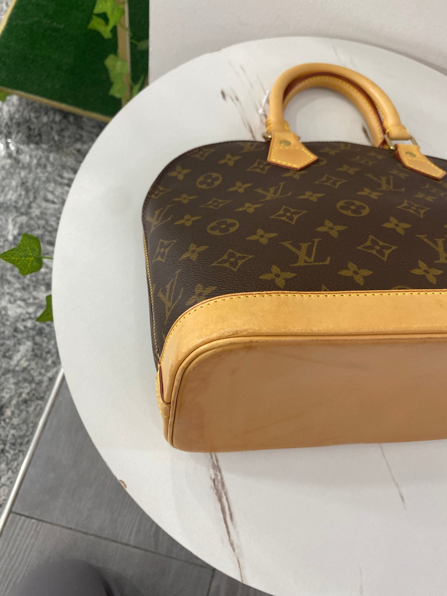 Borsa Louis Vuitton Alma PM
