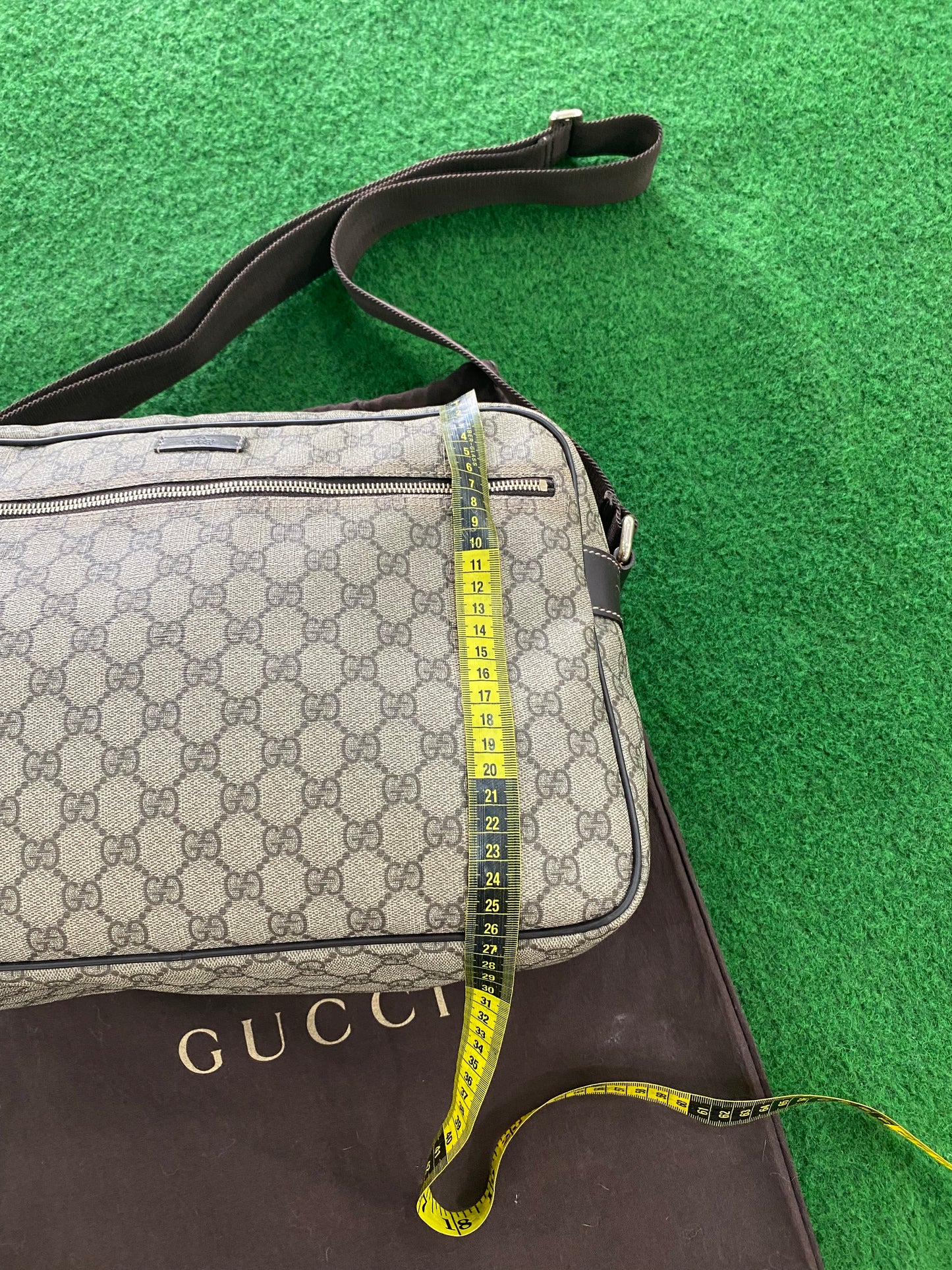 Borsa a tracolla Gucci Messenger GG