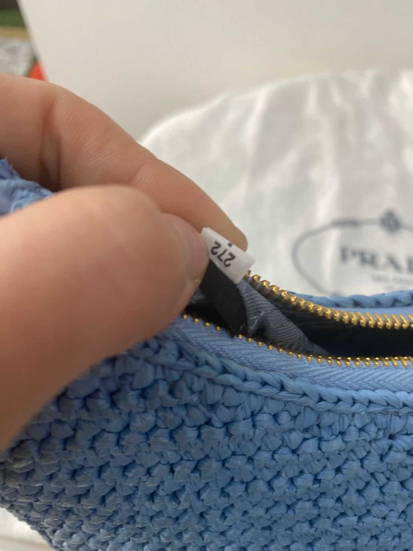 Borsa Prada Re-Edition 2005 in crochet