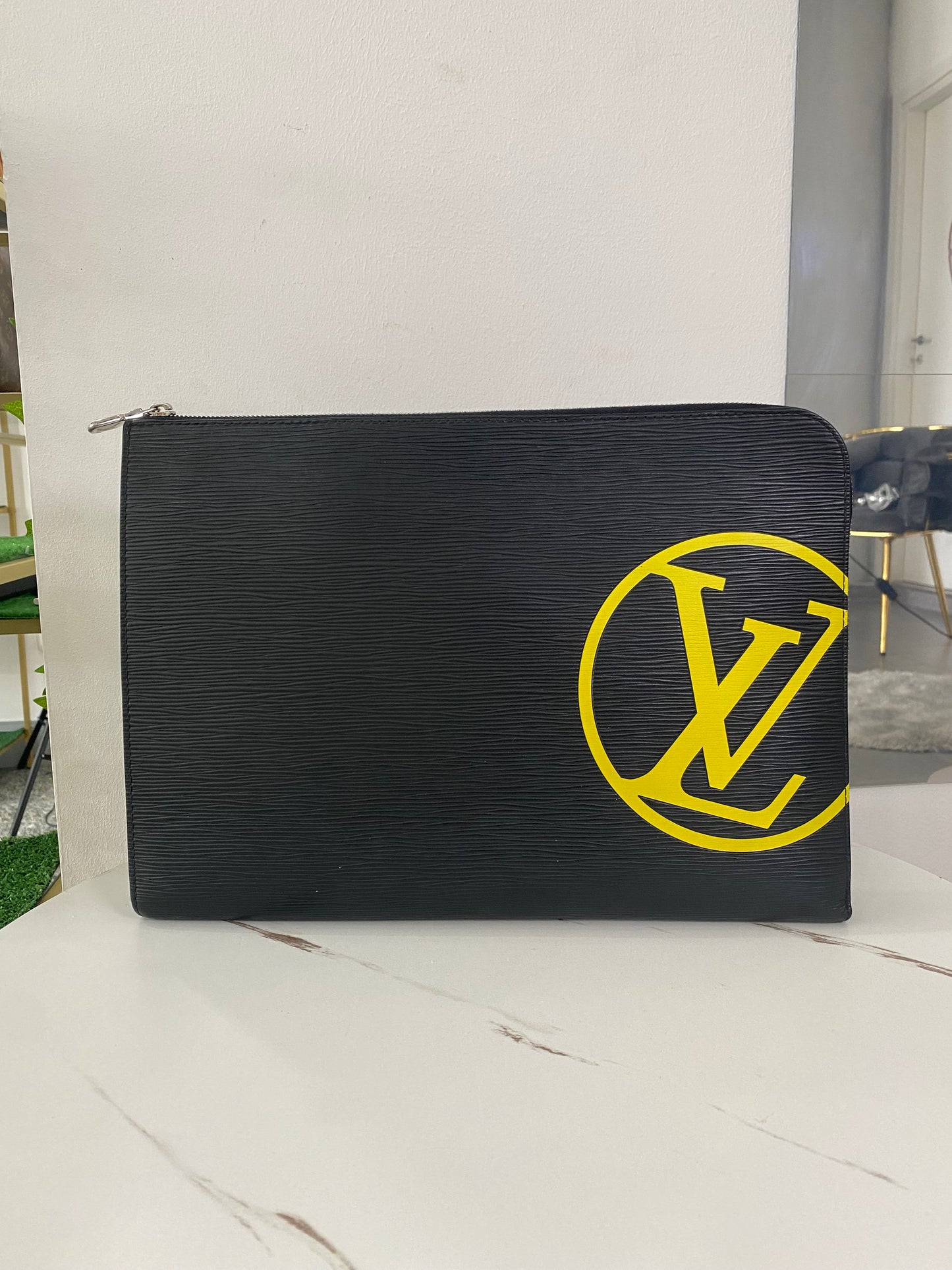 Pochette Louis Vuitton Jour GM