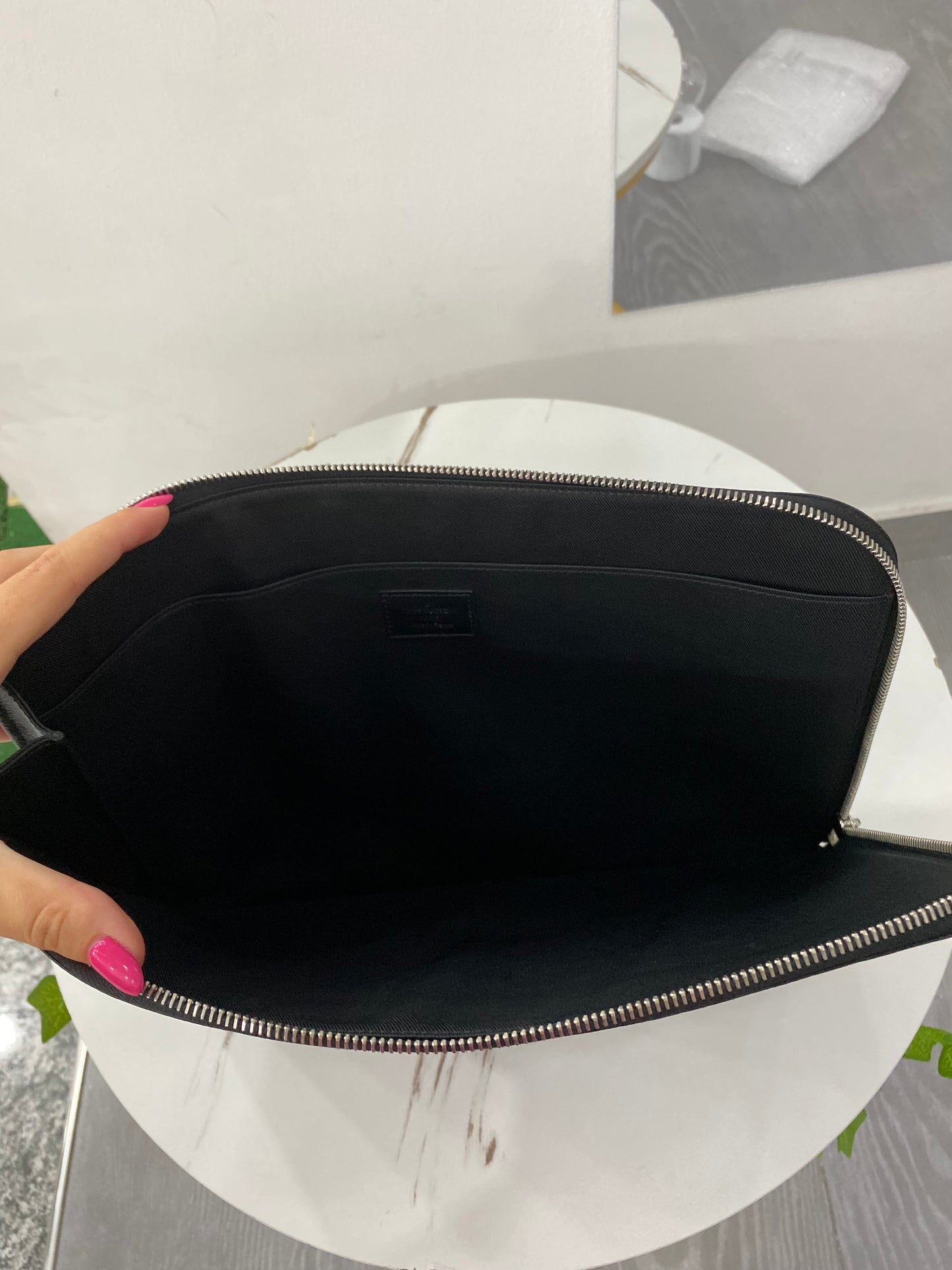 Pochette Louis Vuitton Jour GM