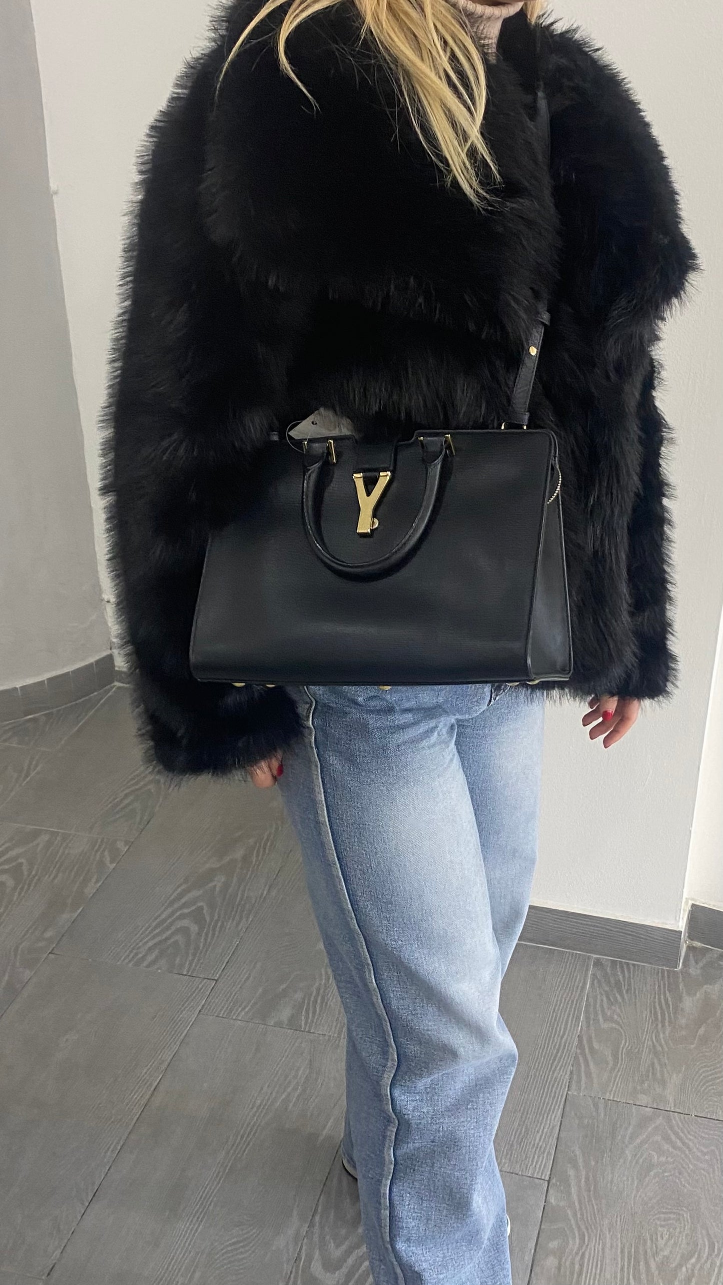 Saint Laurent YSL Cabas Y-Line