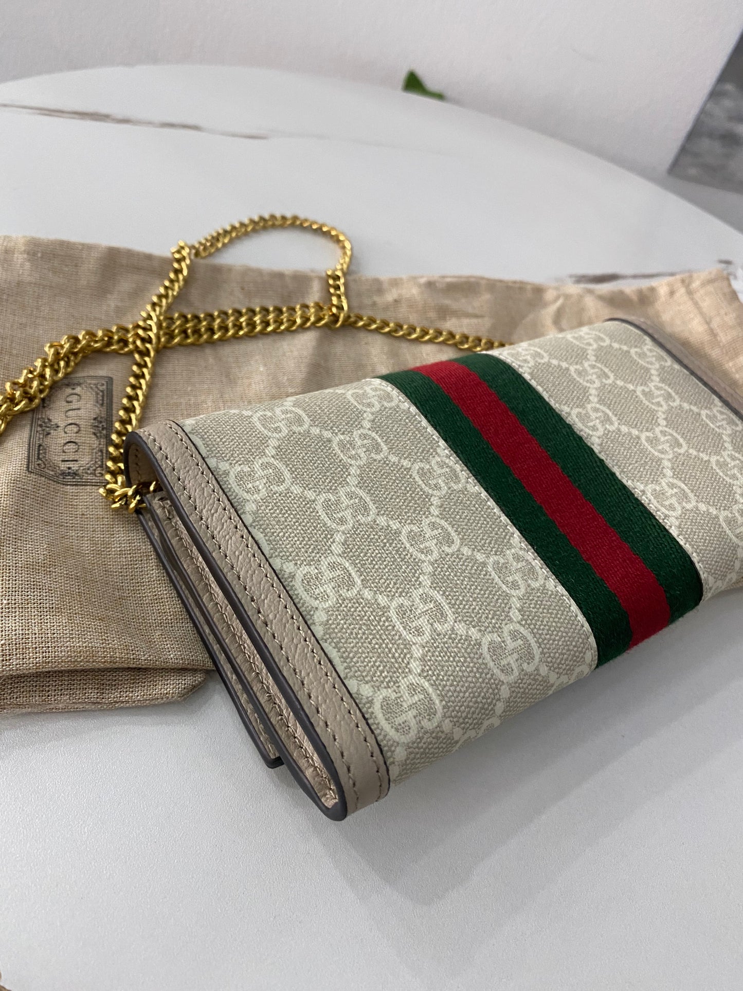 Portafoglio con tracolla Gucci Ophidia GG