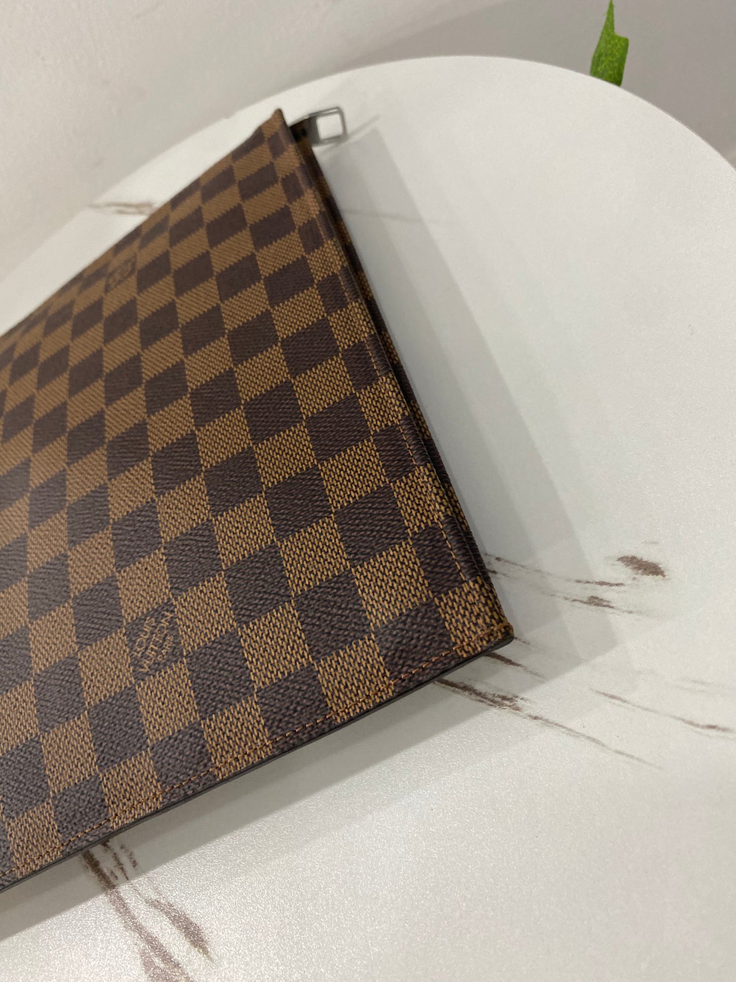 Pochette Louis Vuitton Jour GM