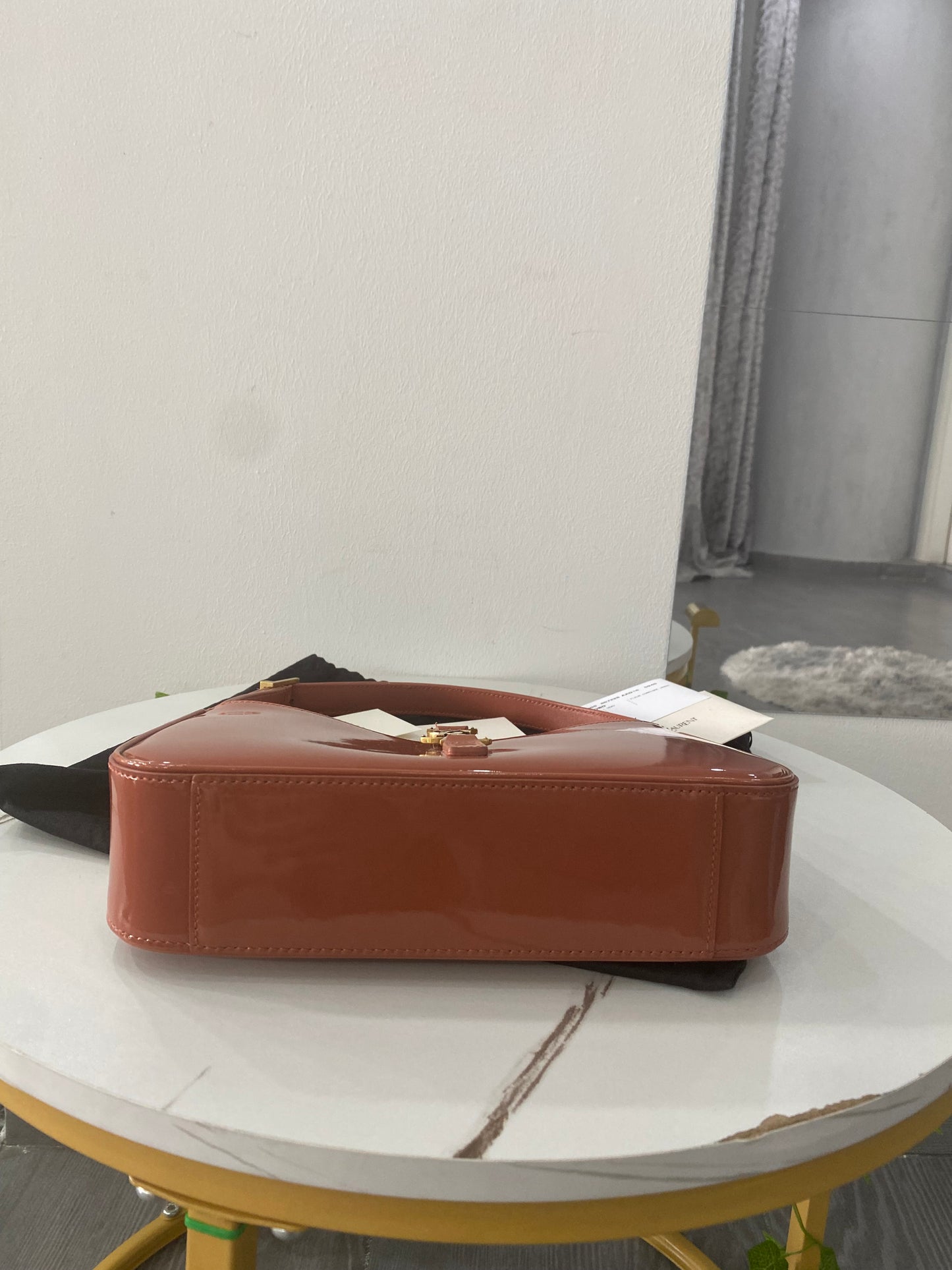 Borsa Saint Laurent Le 5 à 7 YSL