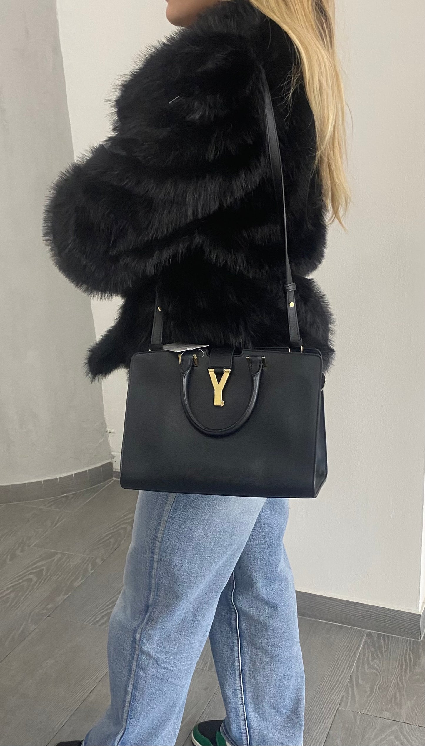 Saint Laurent YSL Cabas Y-Line