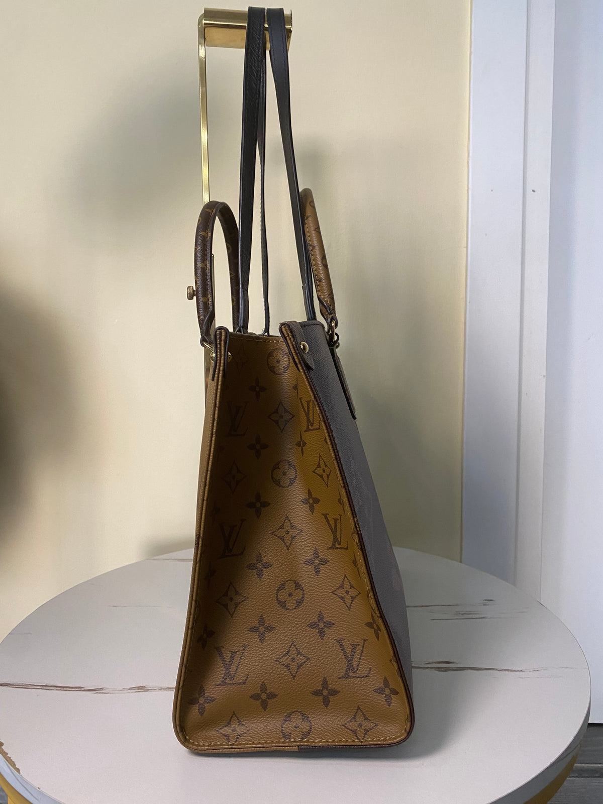 Borsa Louis Vuitton OnTheGo MM