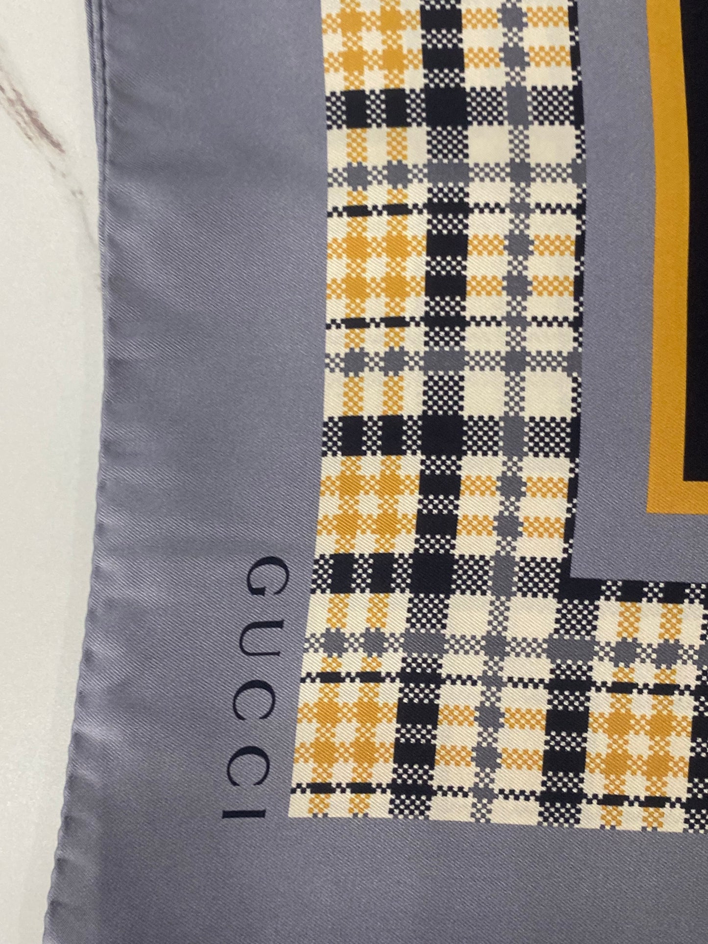 Sciarpa Gucci in seta