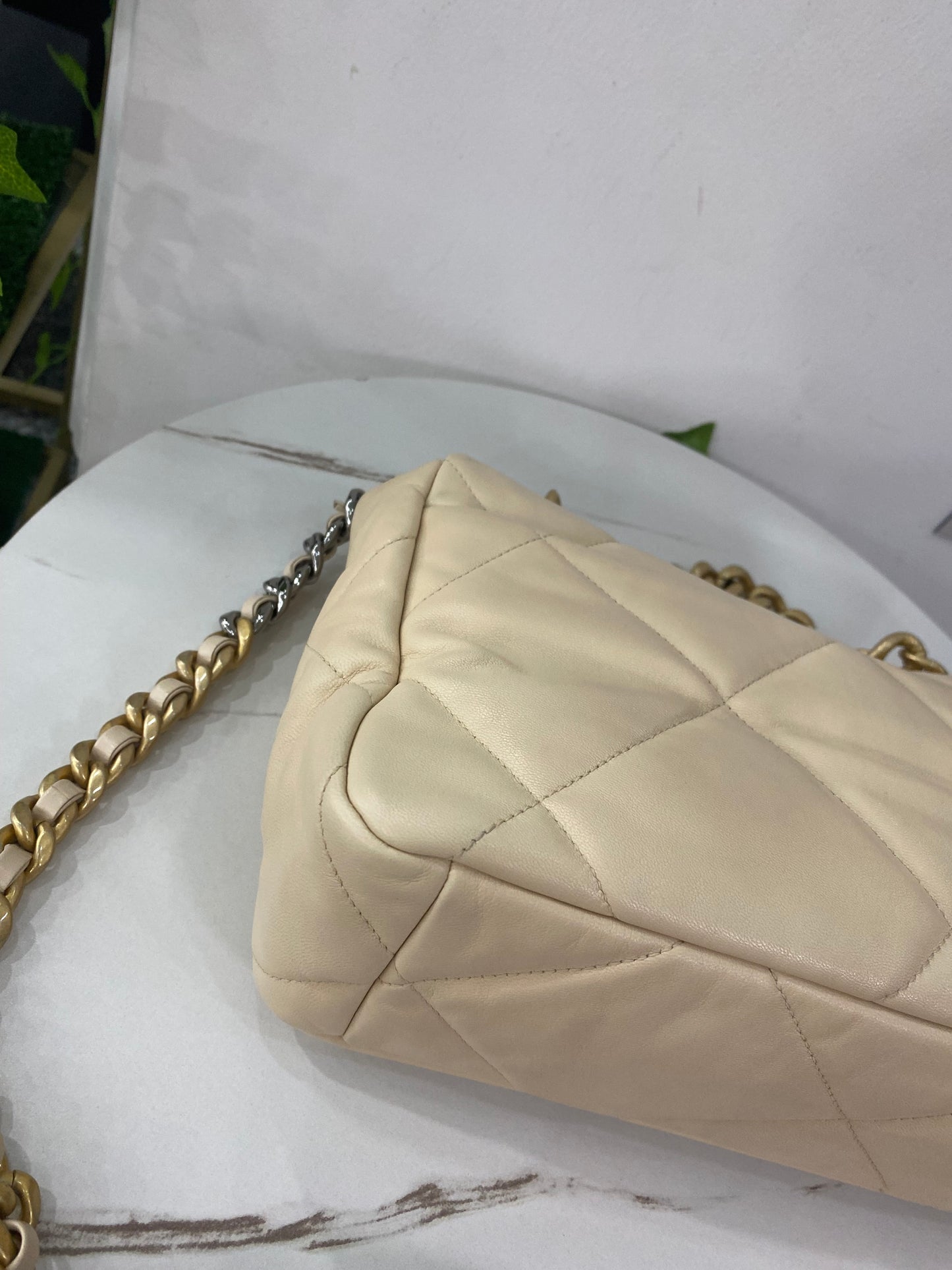 Borsa Chanel 19