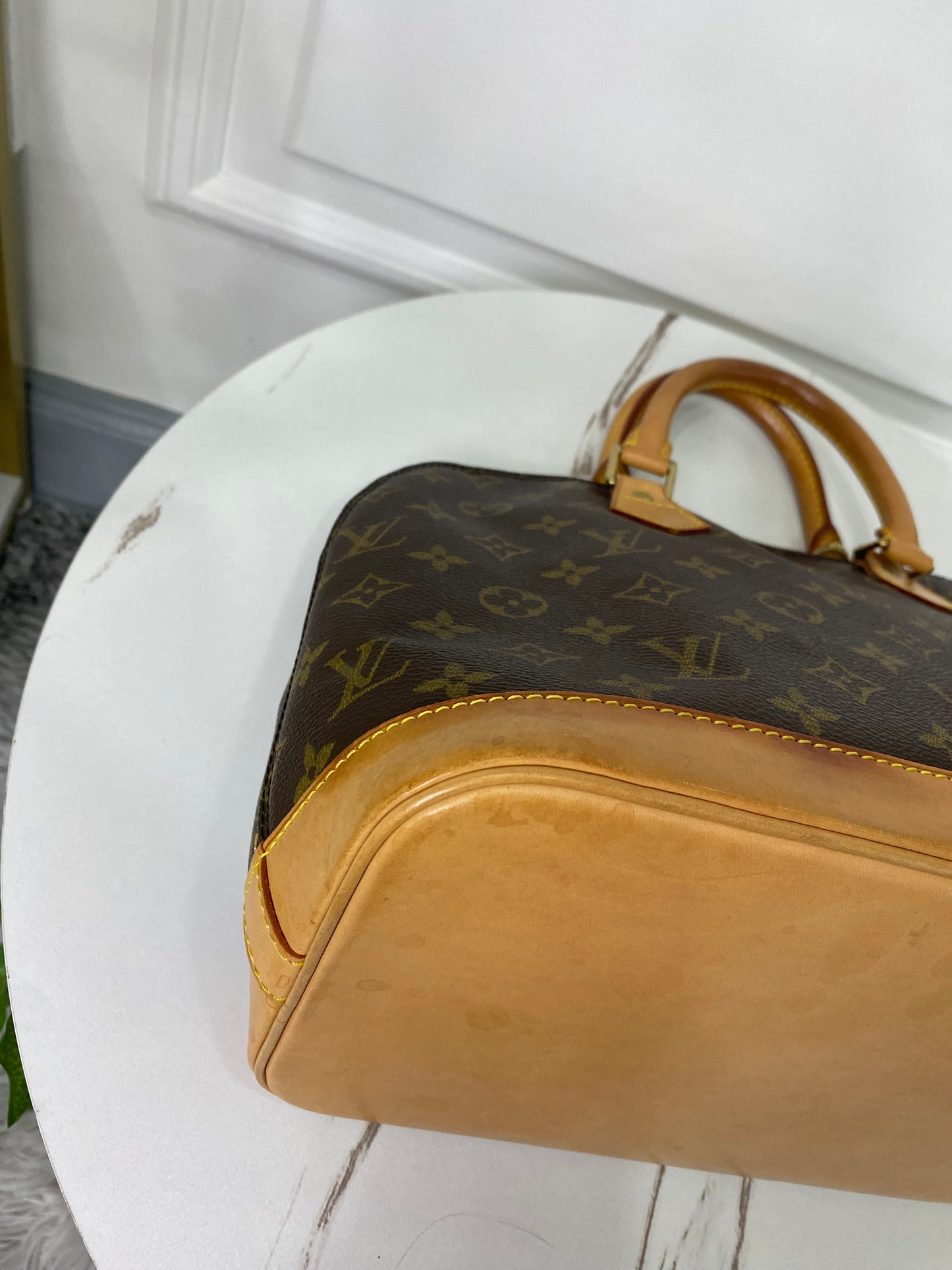 Louis Vuitton Alma PM