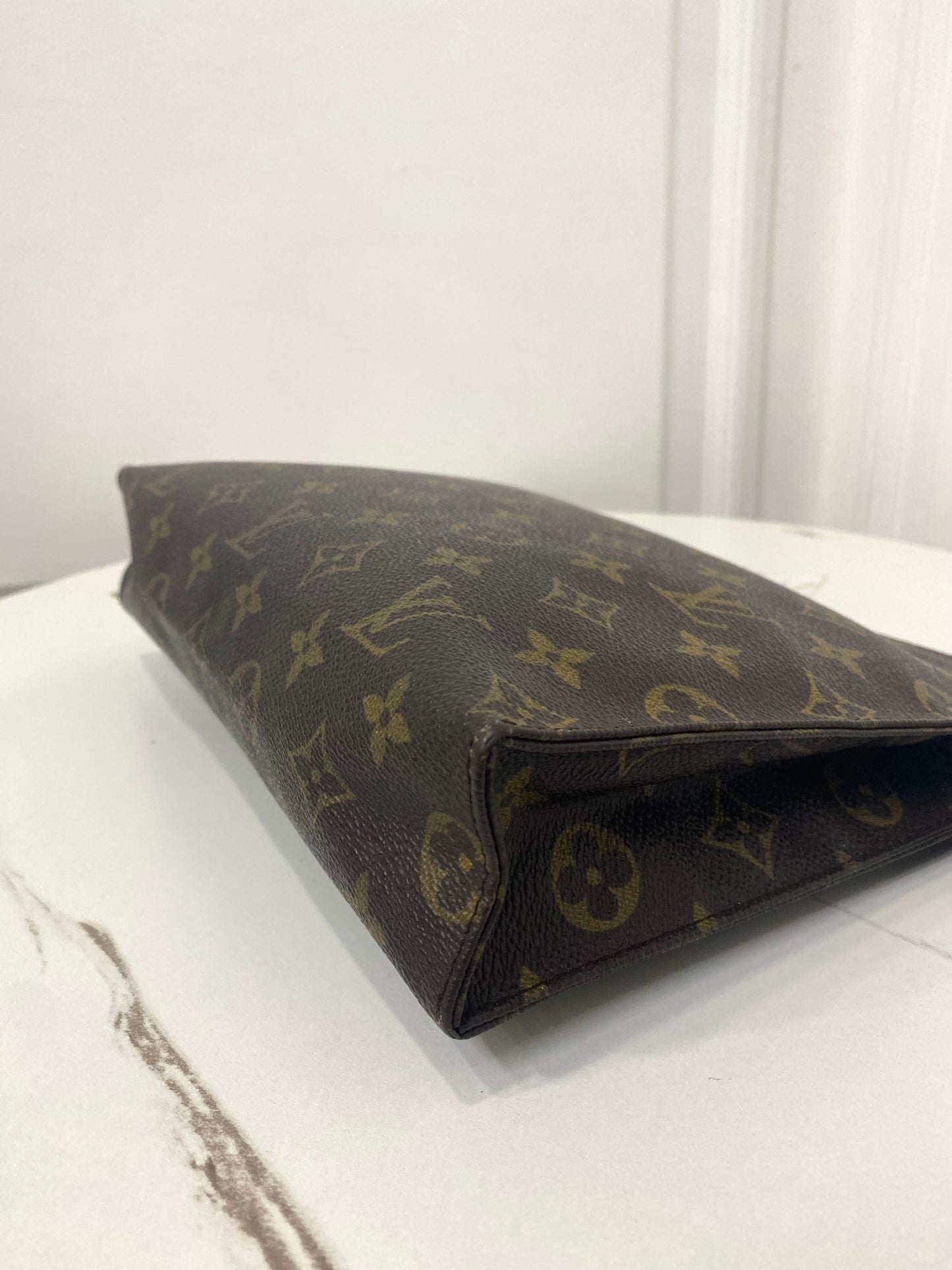 Pochette Louis Vuitton 24cm