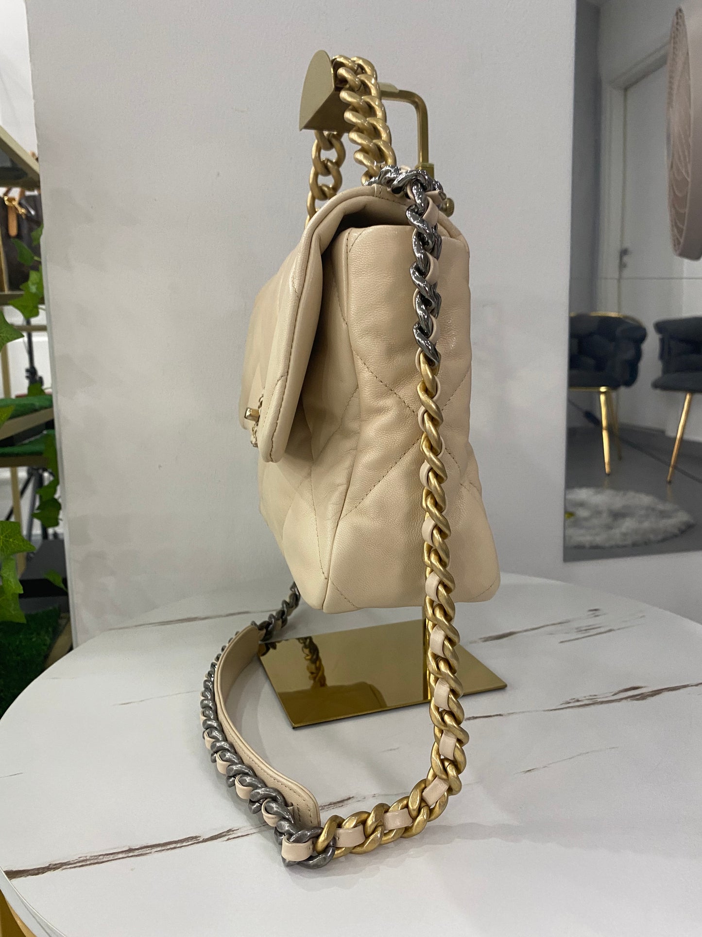 Borsa Chanel 19